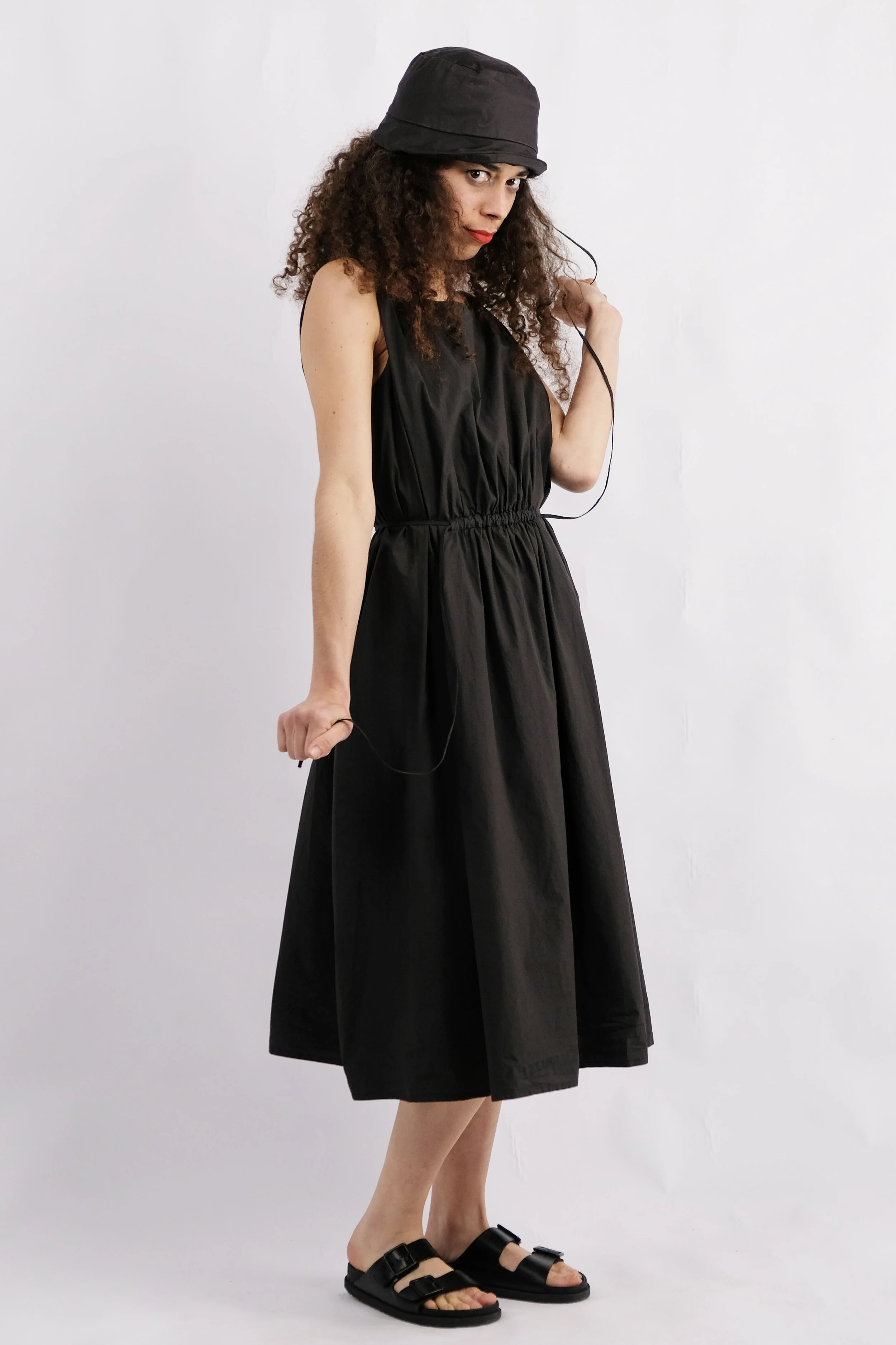 manuelle-guibal-dress-deb-wigwi-onyx-7034_2-manon-bis.jpg