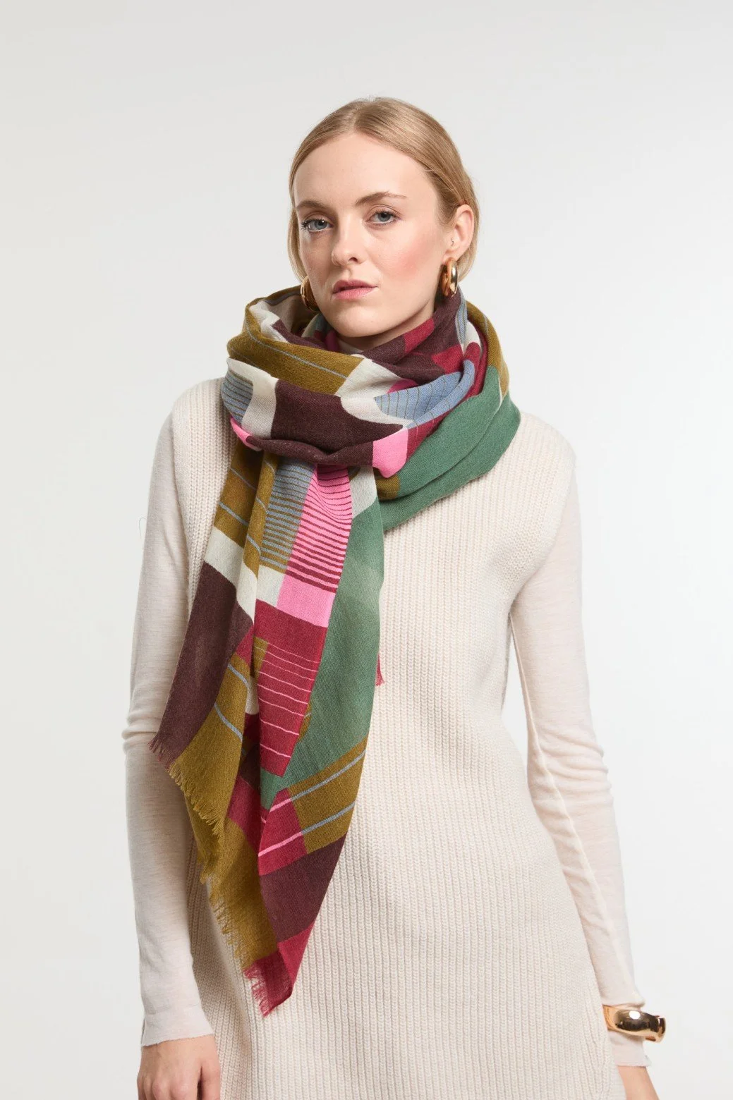 mapoesie-foulard-scarf-petra-khaki-manon-bis.jpg