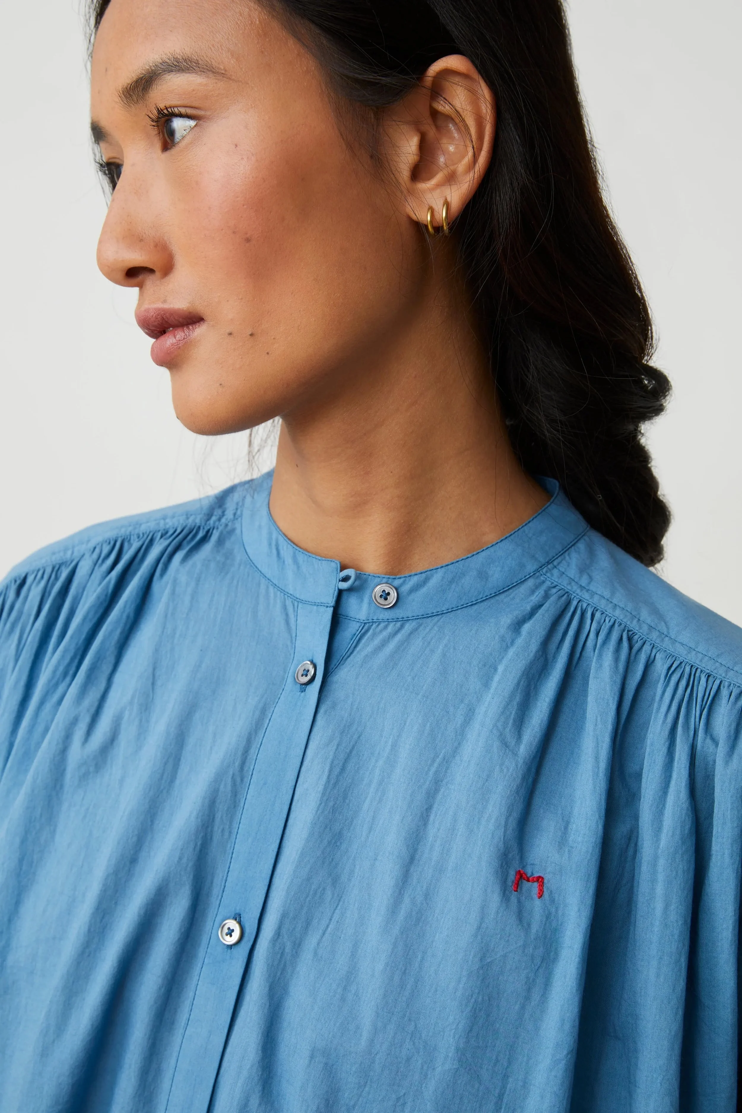 Moismont-max-blouse-indigo-5-manon-bis.jpg
