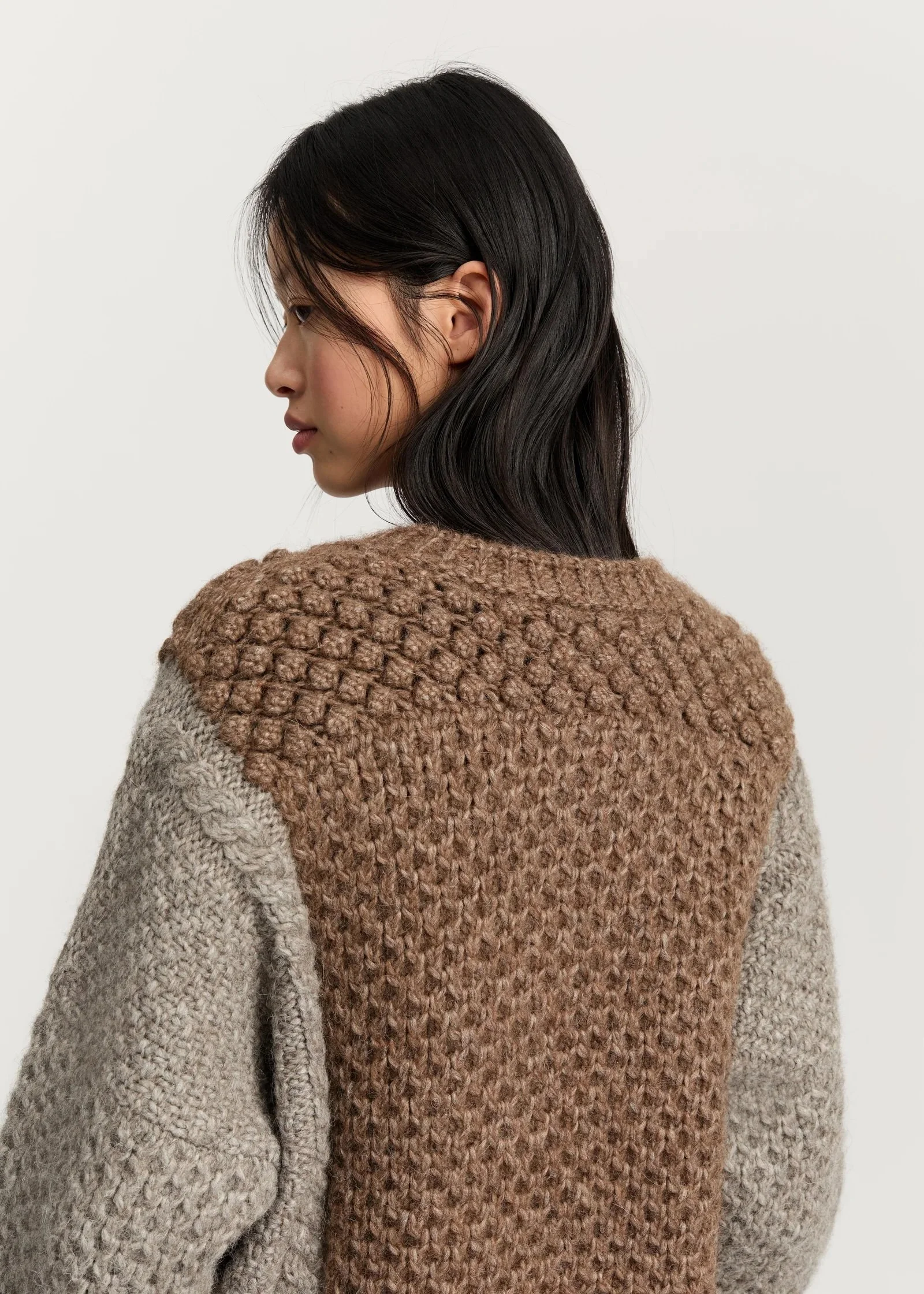 Aiayu-Justina_Mix_Pure_Grey_Sweater-4-manon-bis.jpg .jpg