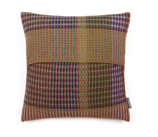 Wallace-Sewell-Lovelace-cushion-Manon-Bis.jpg.png