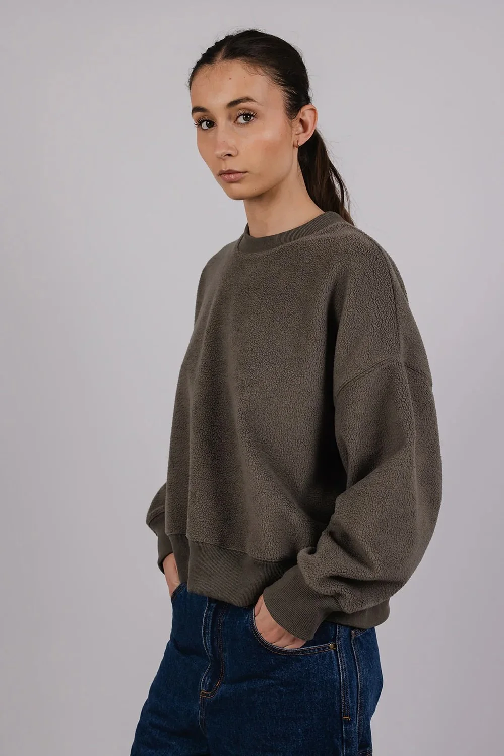 Vic-Bert-sunny-fleece-sweatshirt-6-manon-bis.jpg