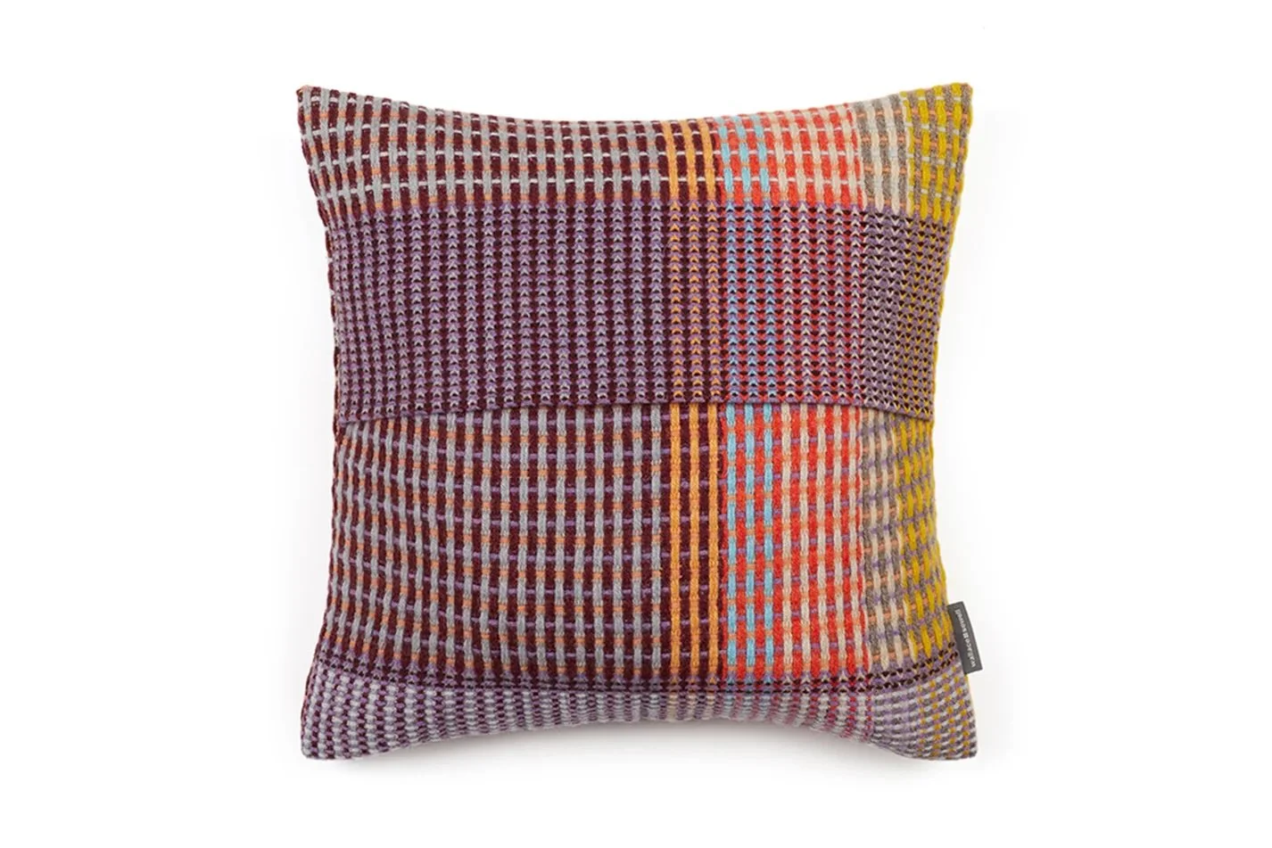 Wallace-Sewell-Cushion_Basket_Weave_Jankel_4-manon-bis.jpg .jpg