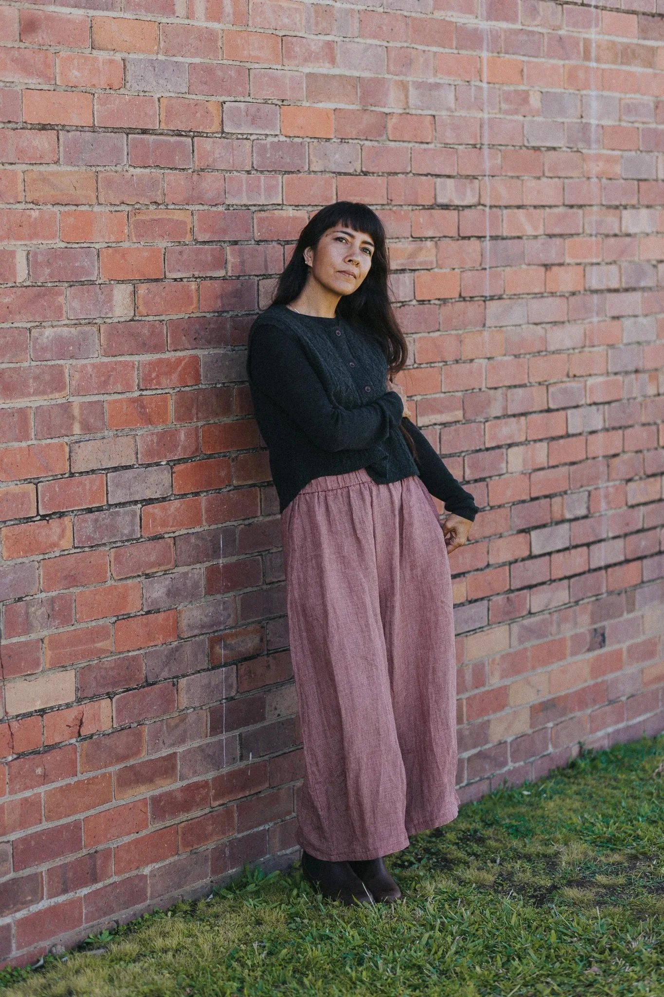 montaigne-eadie-linen-pants-in-fine-houndstooth-red-manon-bis.jpg .jpg