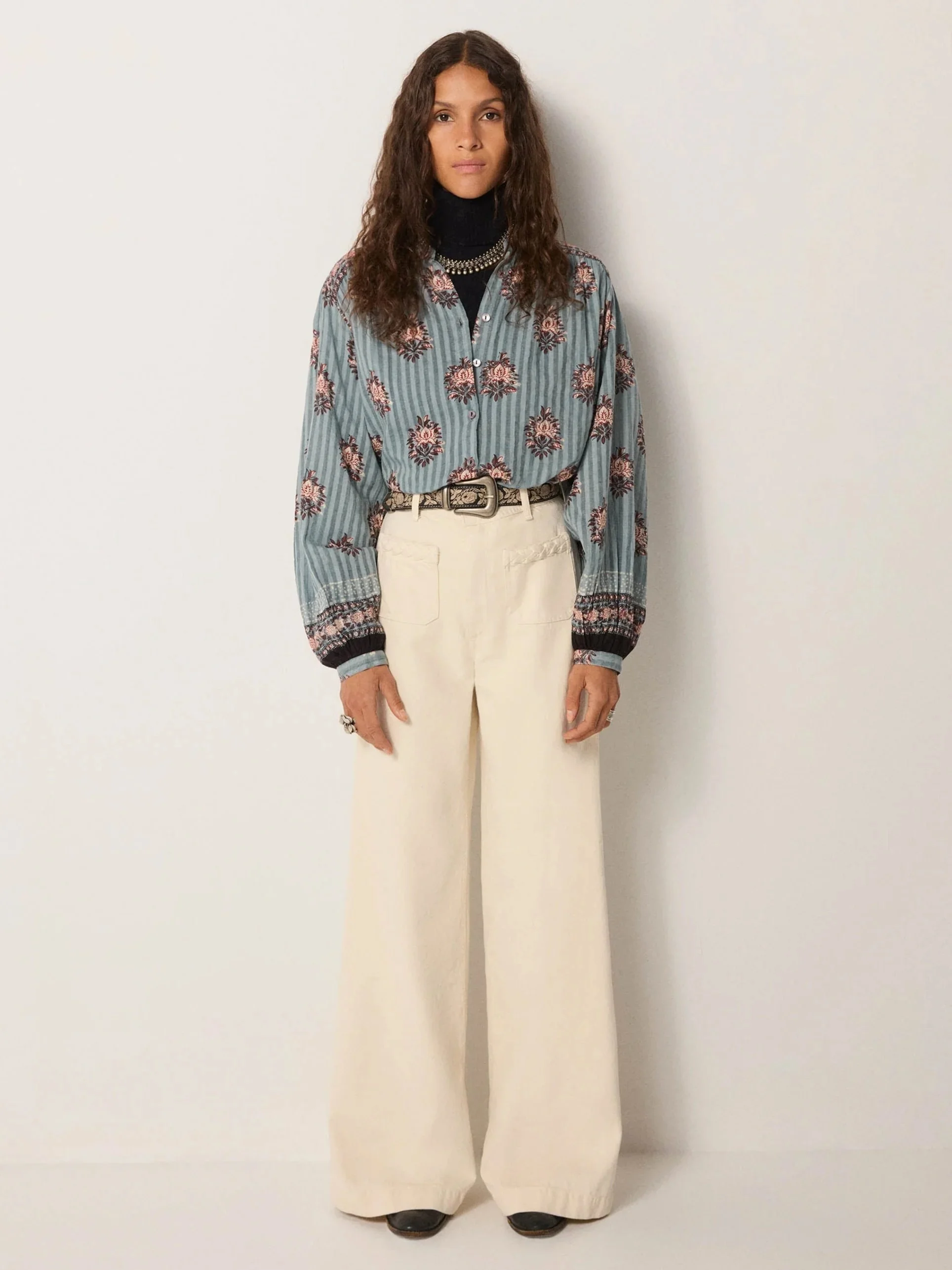 Maison-Hotel-Omara-Blouse-Cerulean Blue-3-manon-Bis.jpg