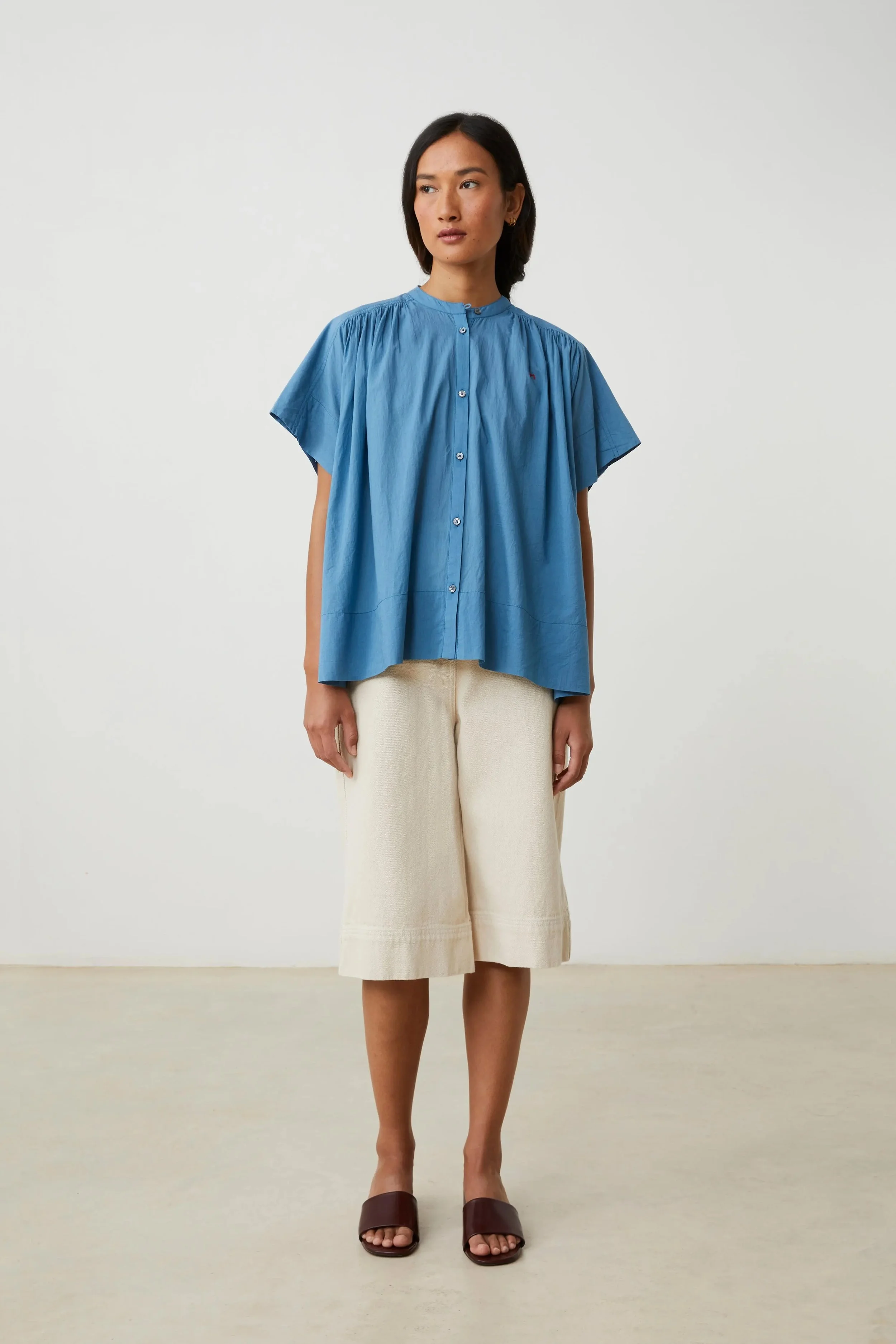 Moismont-max-blouse-indigo-manon-bis.jpg