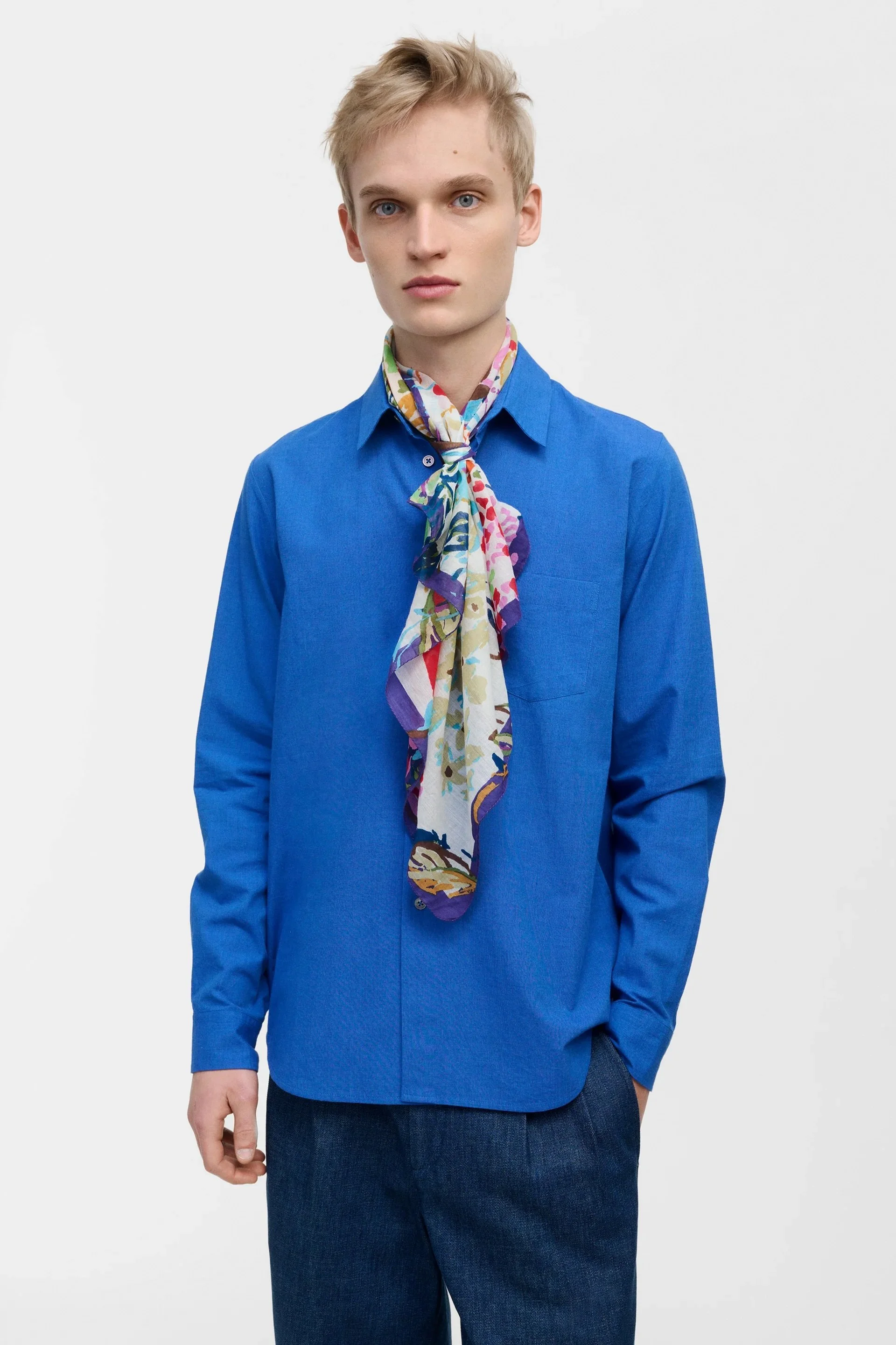 Épice-Classic-Painted-flowers-scarf-purple-ps2693a-2-manon-bis.jpg