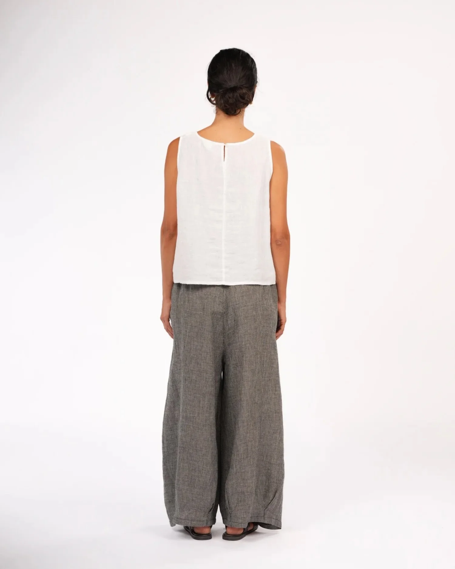 Montaigne-Eadie-pants-64-manon-bis.jpg