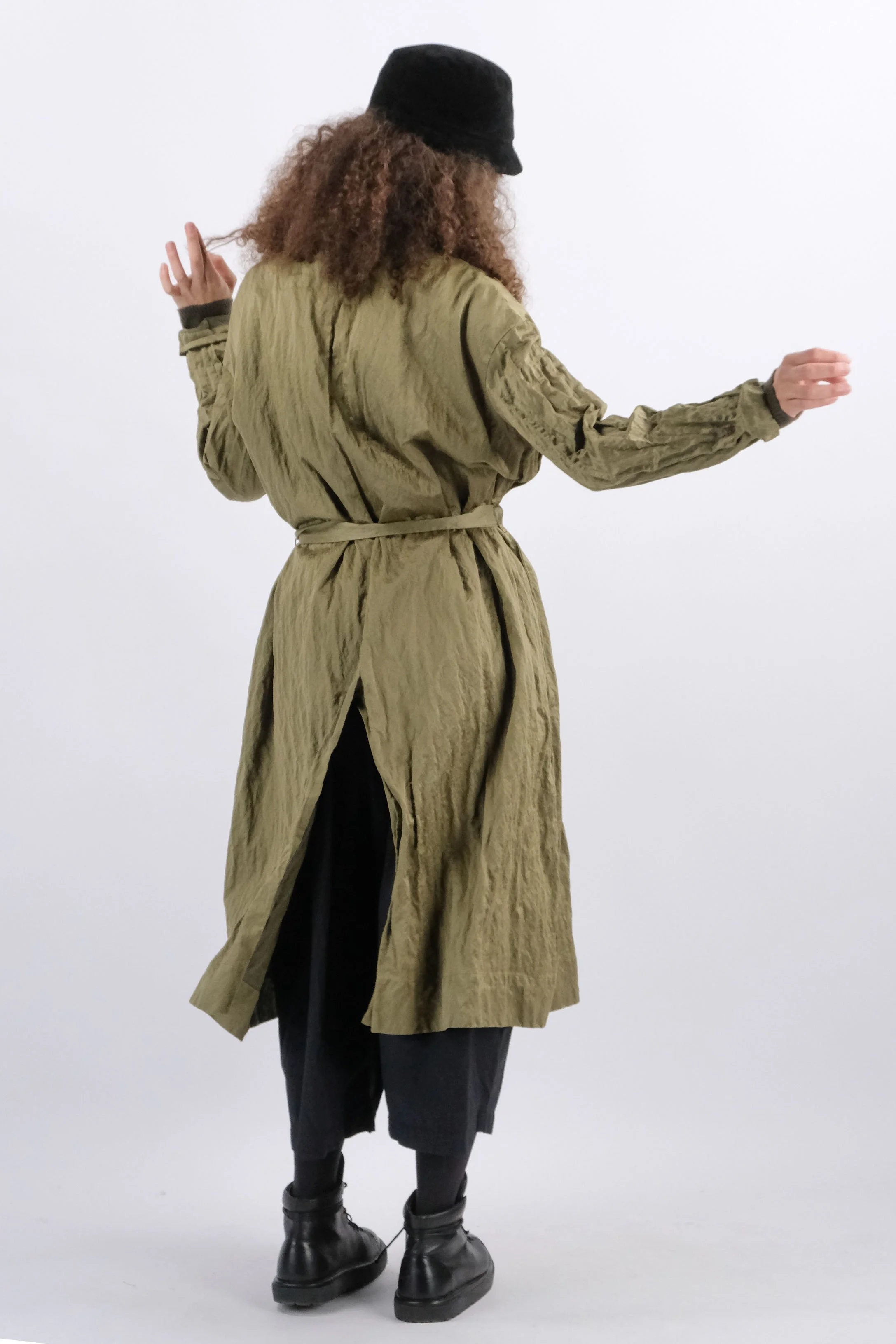 Manuelle-Guibal-Paco-Trench-Auric-6926_auric-4_manon-bis.jpg
