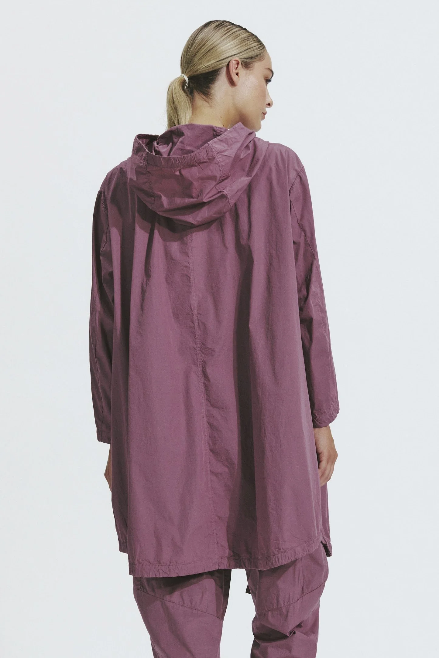 Transit-Cotton-trench-coat-manon-bis-CFDTRZN239-07_01_B.jpg