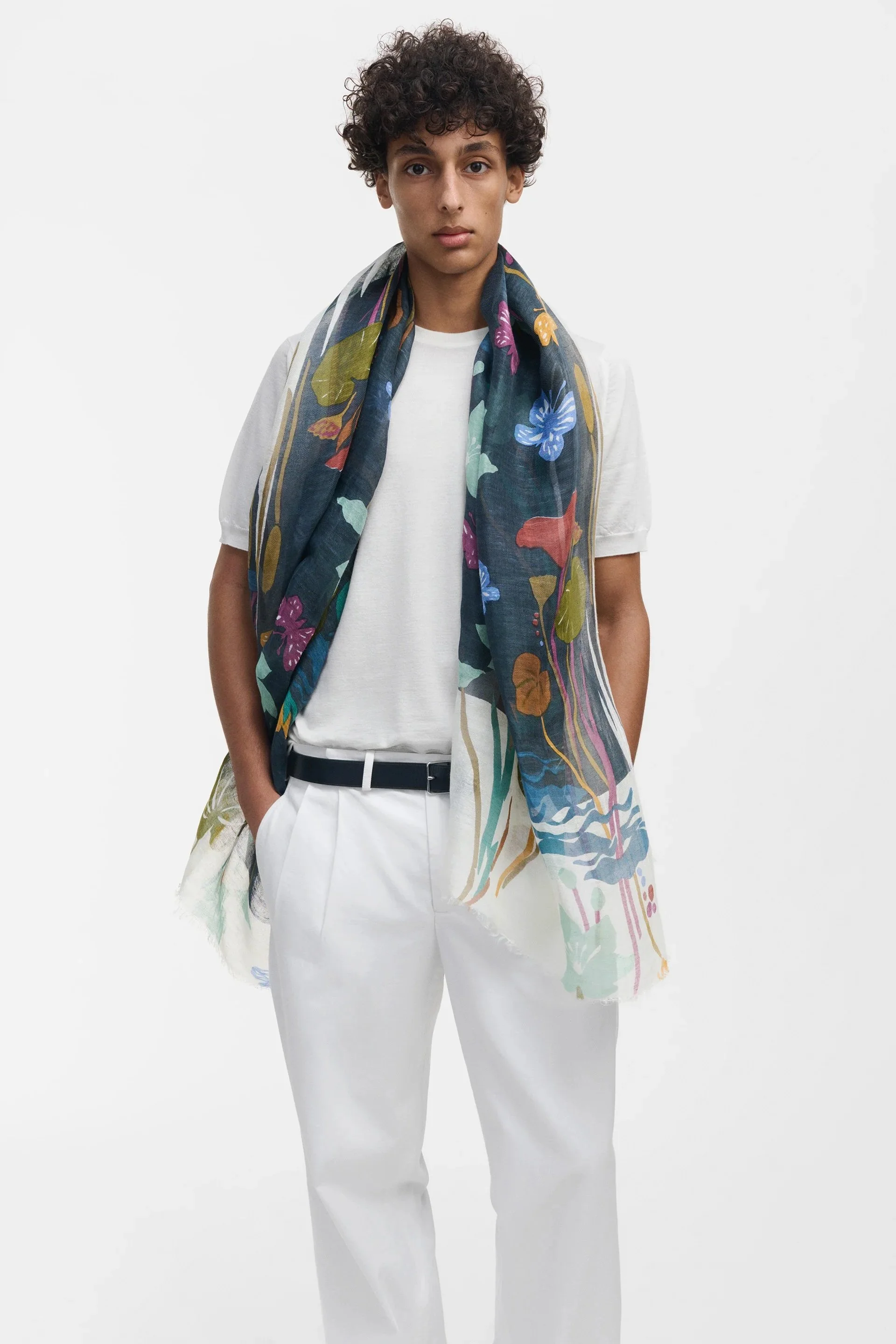 Epice-scarf-PS2650_F_midnight-manon-bis.jpg .jpg