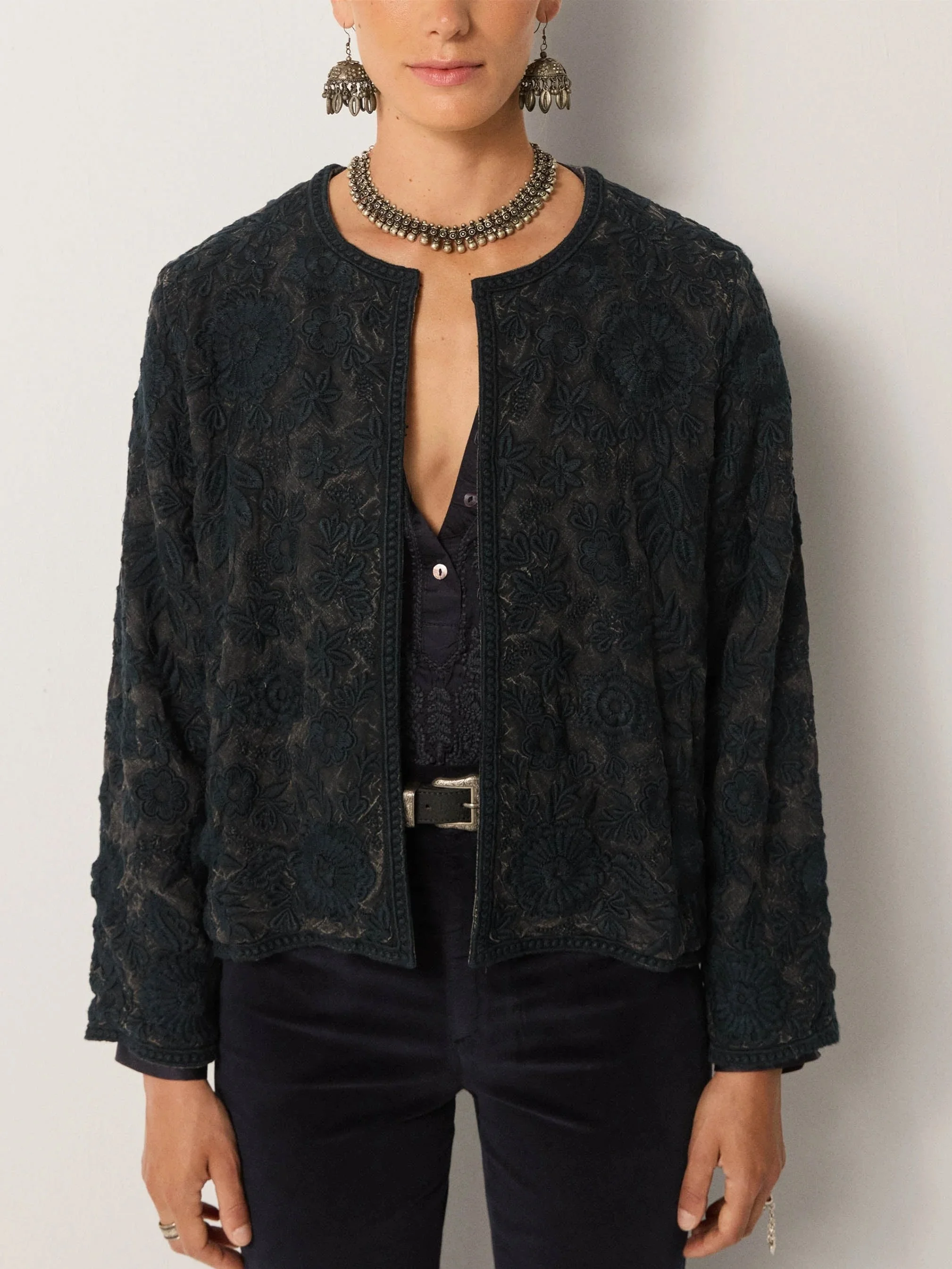 Maison-Hotel-Balani-Jacket-Dark-Navy-1-manon-Bis.jpg