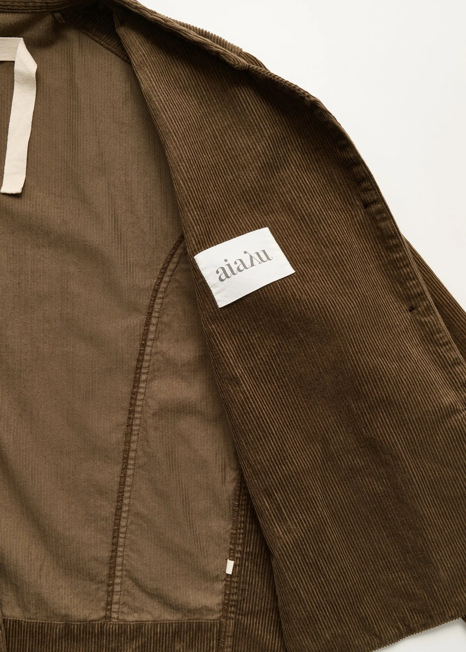 Aiayu-Angela-Jacket-Corduroy_Bark_manon-bis-1D.jpg