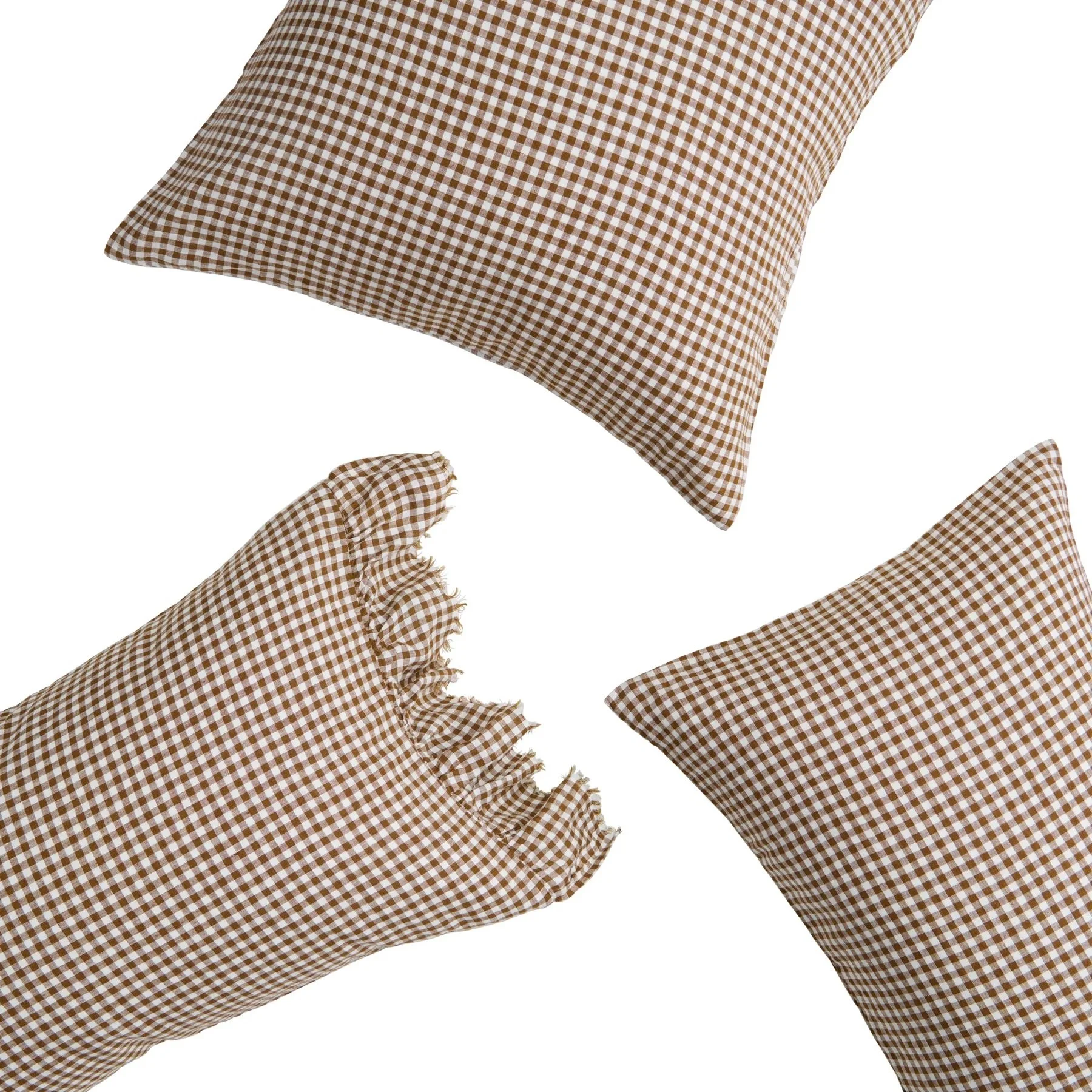 Society-of-Wanderers-gunmut-pillowcase-se-1-manon-bis.jpg.jpg