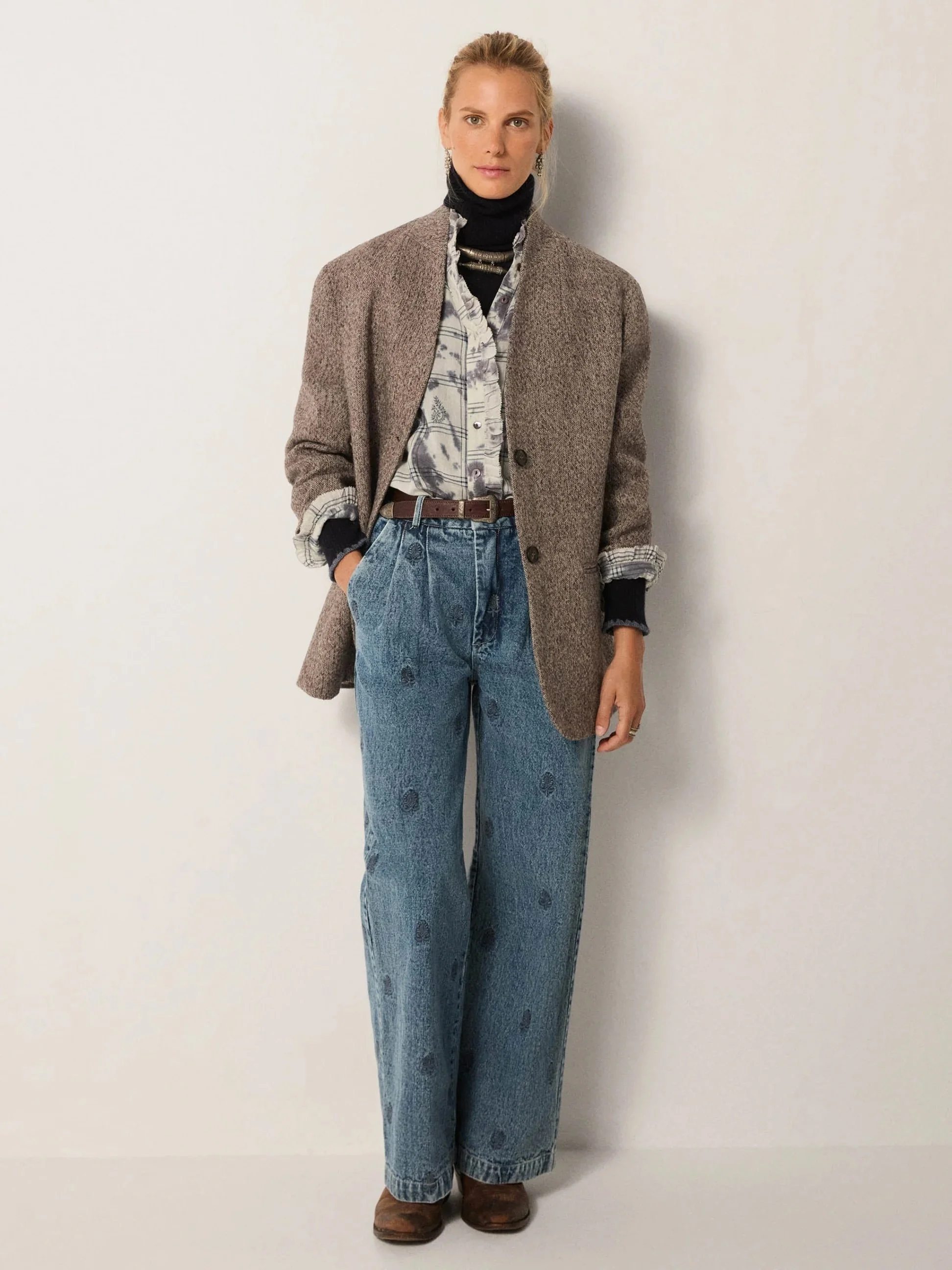 Maison-Hotel-Paco-Pant-Hamptons-Blue-6-Manon-Bis.jpg