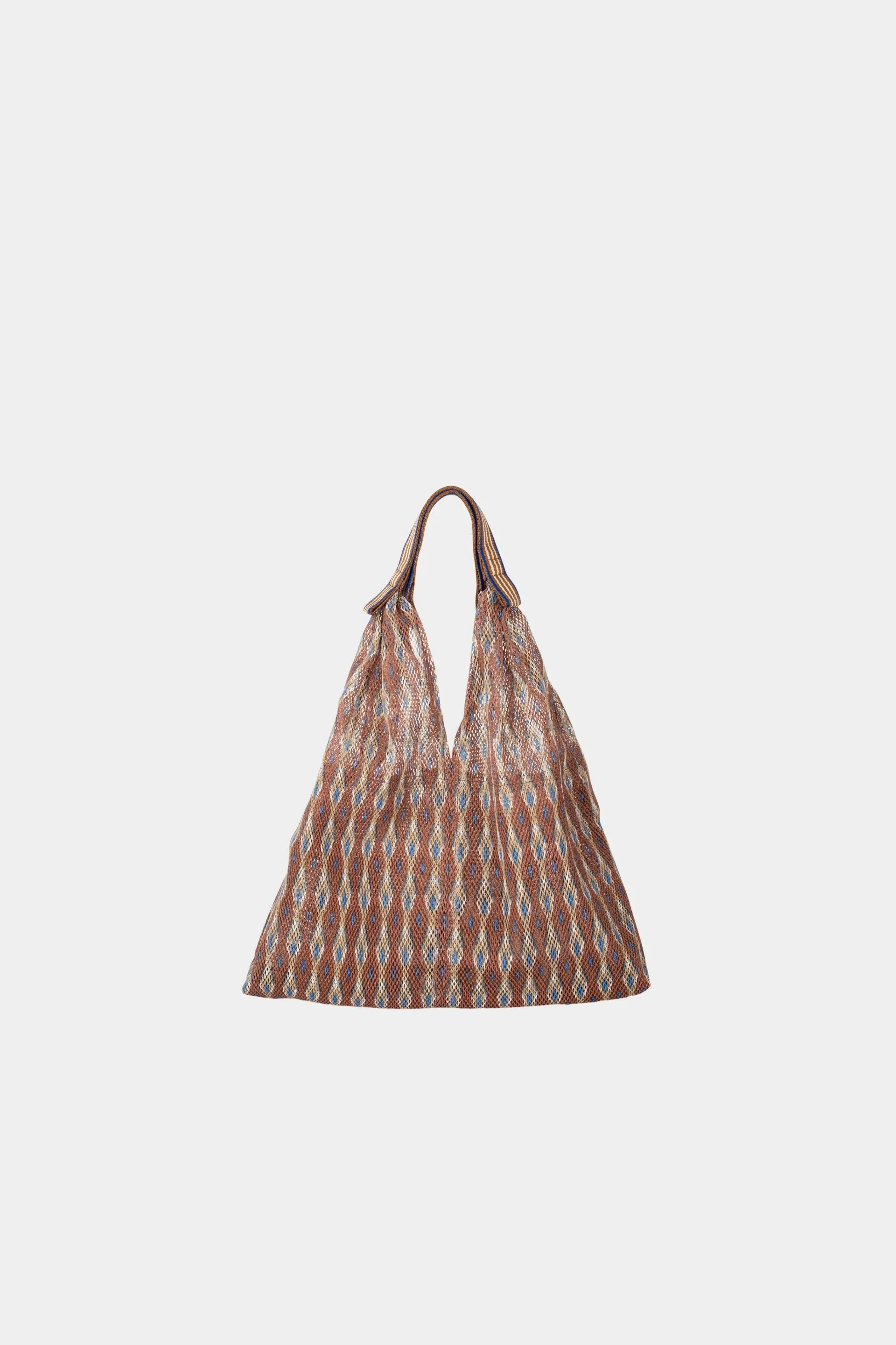 Epice-udaipur-2550G-caramel-mesh-bag1-manon-bis.jpg