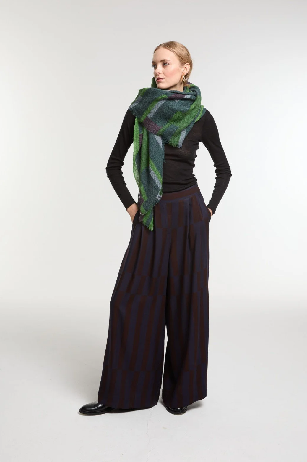 mapoesie-foulard-scarf-edom-vert-green-1-manon-bis.jpg