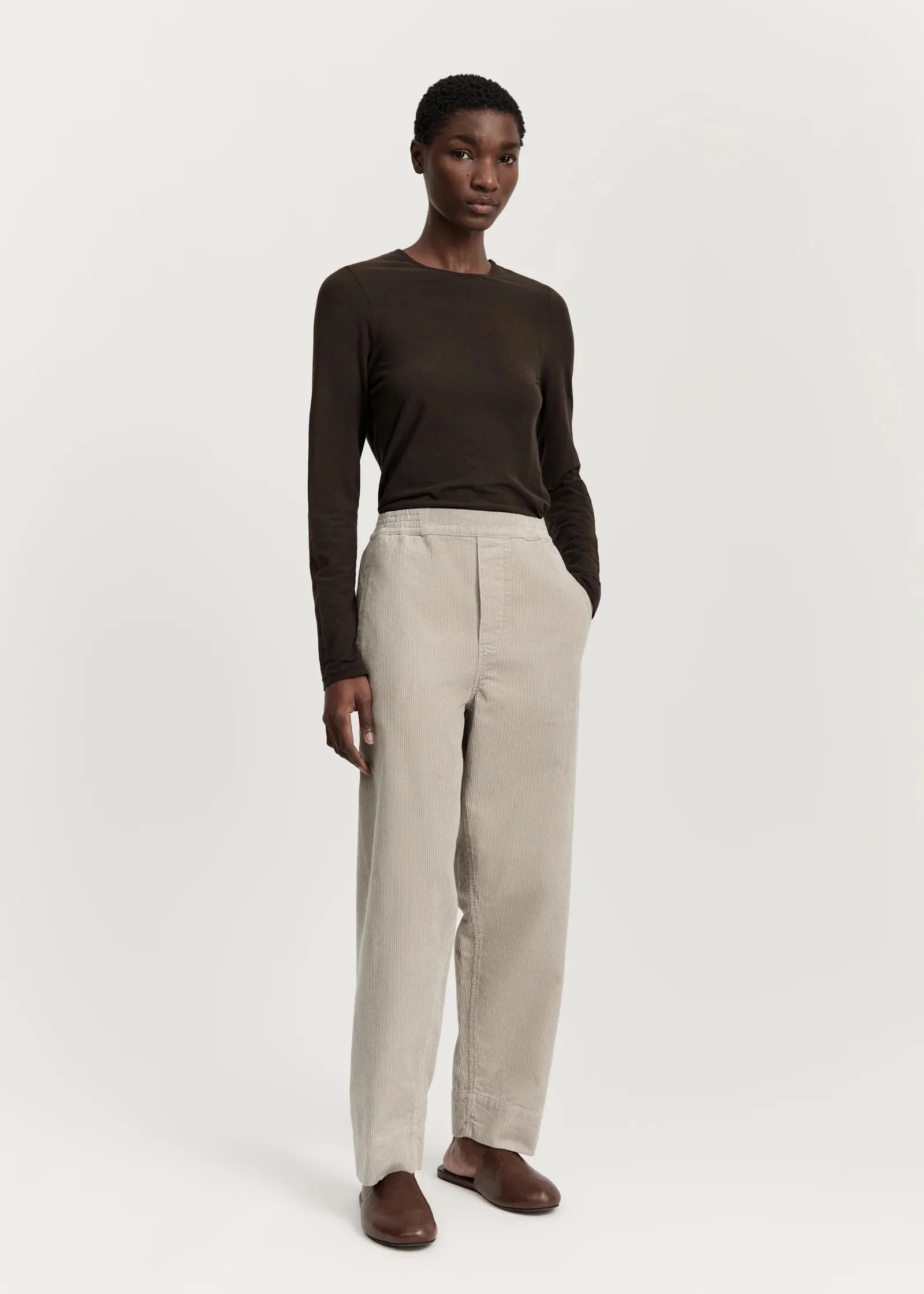 Aiayu-CocoPantCorduroy_SilverGrey-6_Manon-Bis-.jpg .jpg