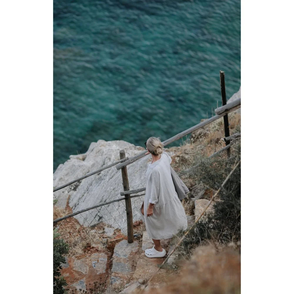 seaside-tones-oversized-dress-mushroom1-manon-bis.jpg