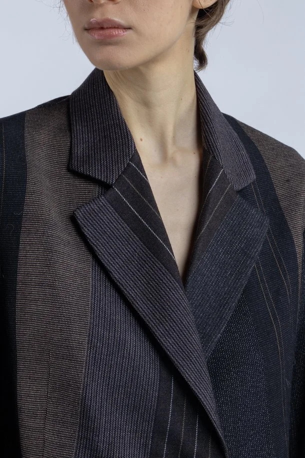 Phisique-du-role-Jacket-barre-manon-bis-25W061_5.jpg