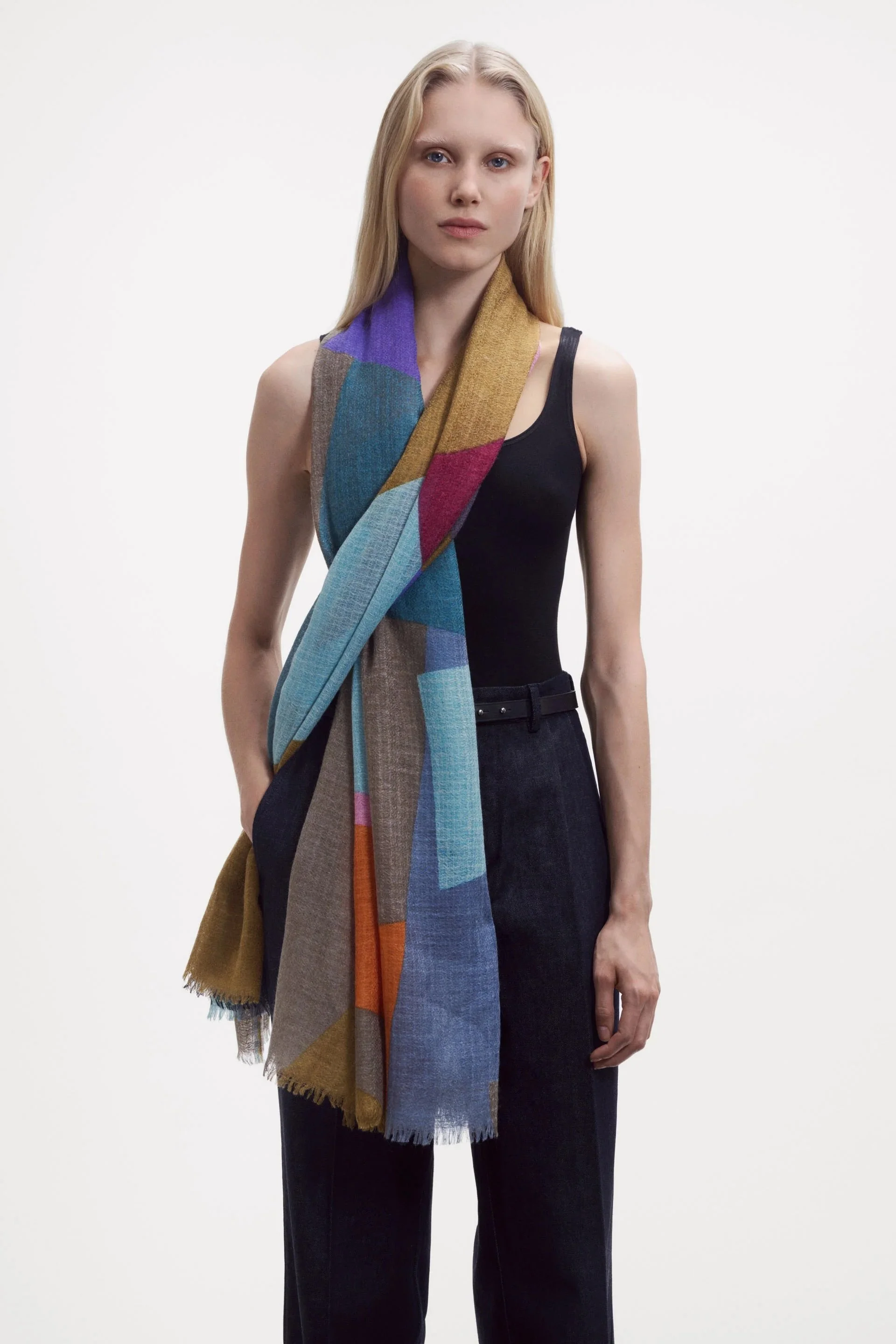 epice-confetti-scarf-GW2510_E-4-manon-bis.jpg .jpg