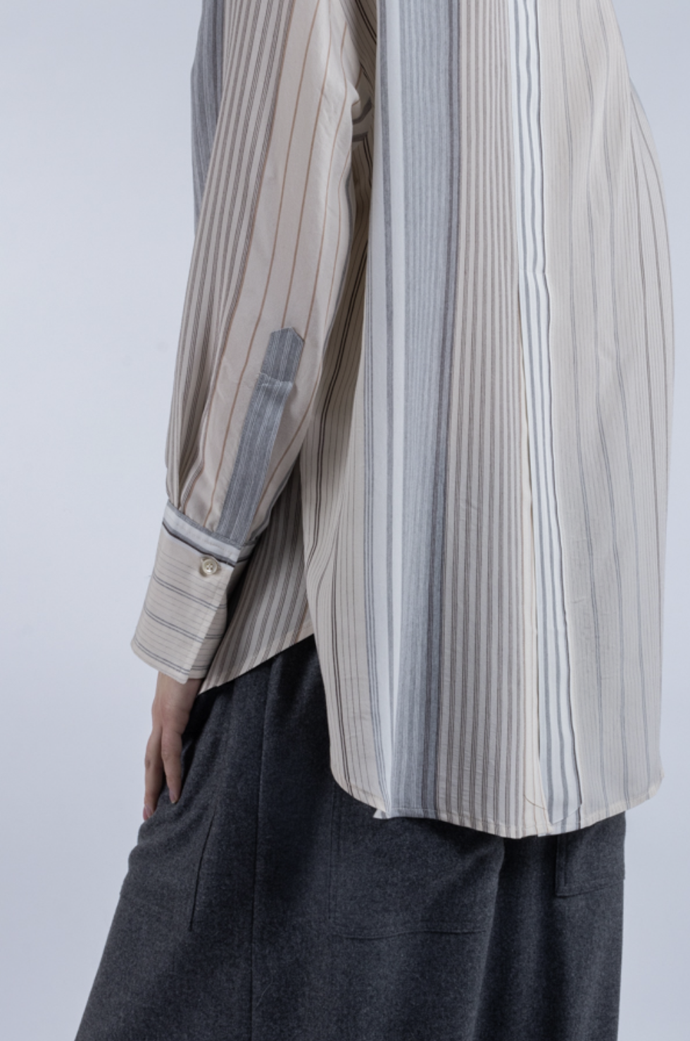 Phisique-du-role-25W141-mannish-shirt-barre-silk-viscose4-manon-bis.jpg.png