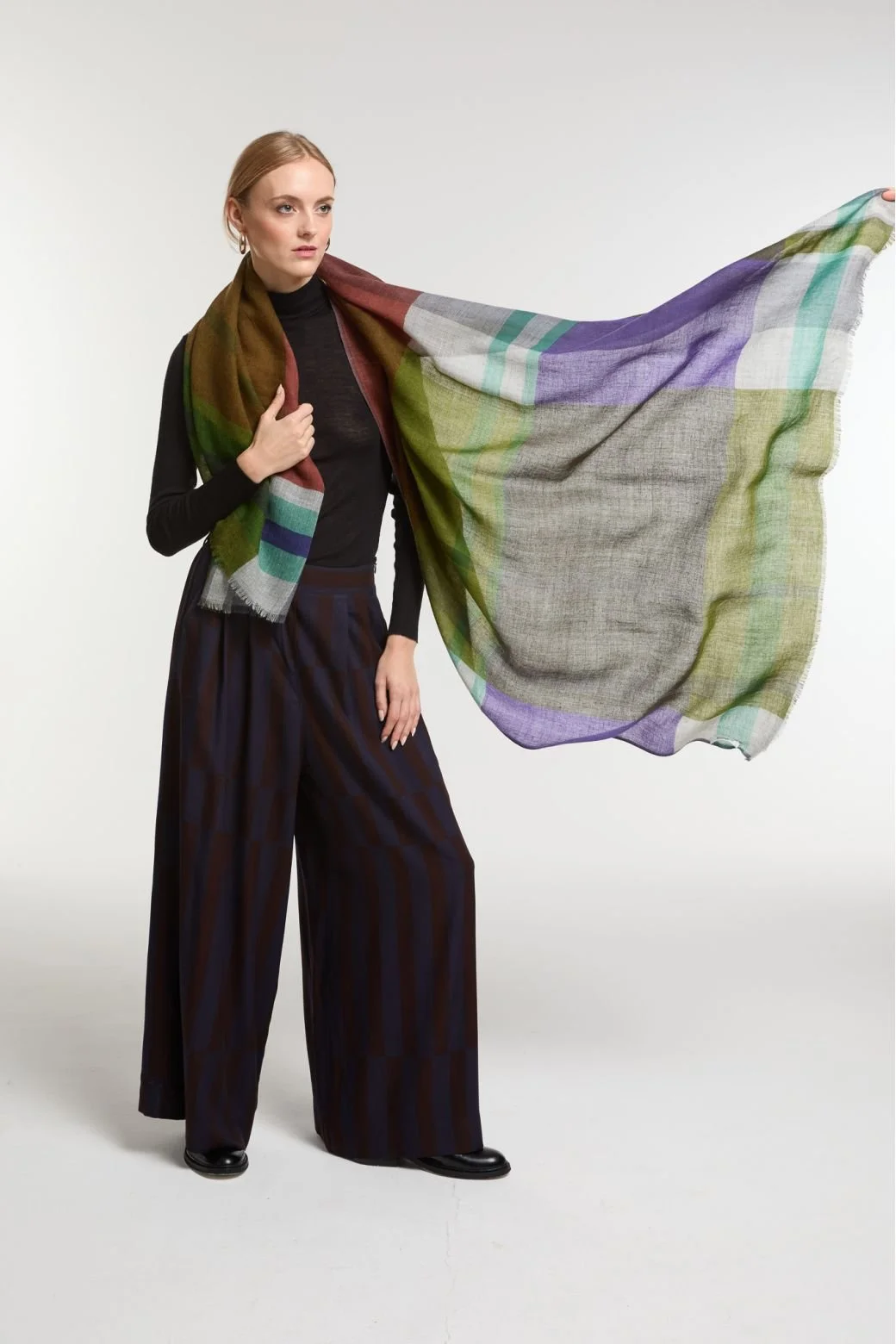 mapoesie-foulard-divine-mousse-brun-brown-green-manon-bis-1.jpg