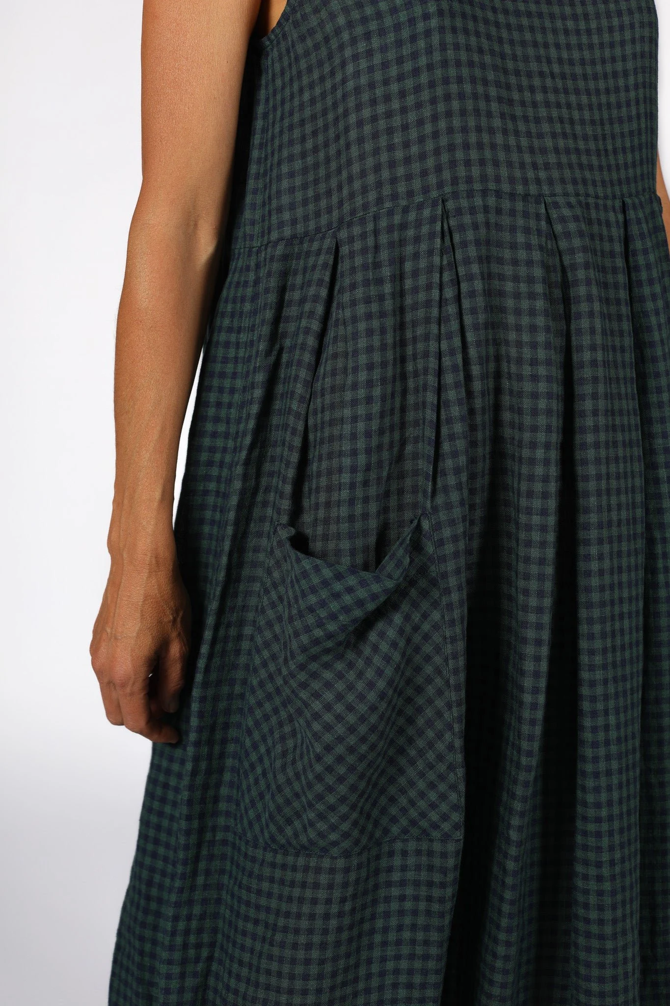 montaigne-sartene-french-linen-dress-in-tiny-blue-green-check-6-manon-bis.jpg .jpg