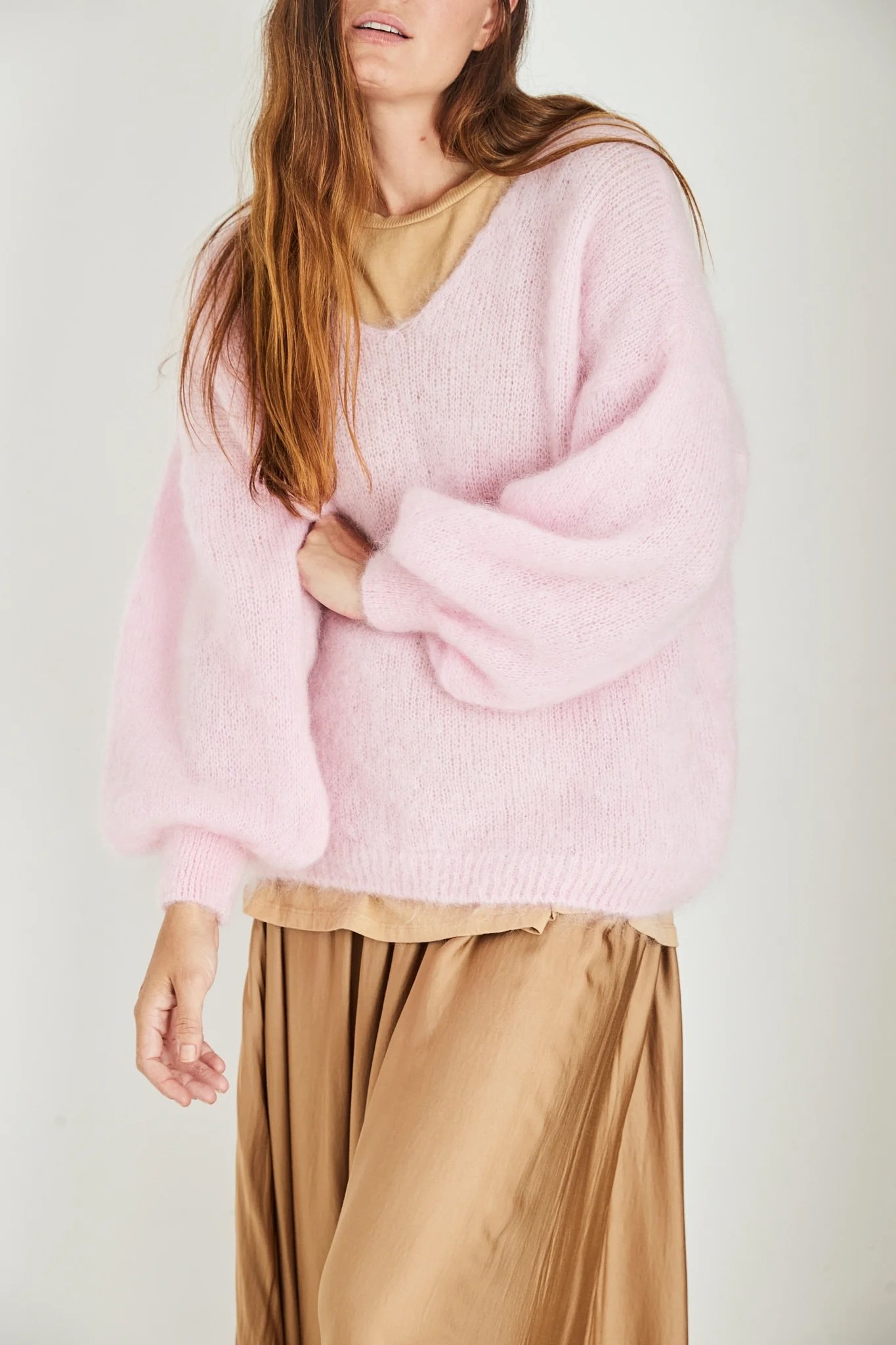 mamapapa-kinder-mohair-knit-soft-pink-2-manon-bis.jpg