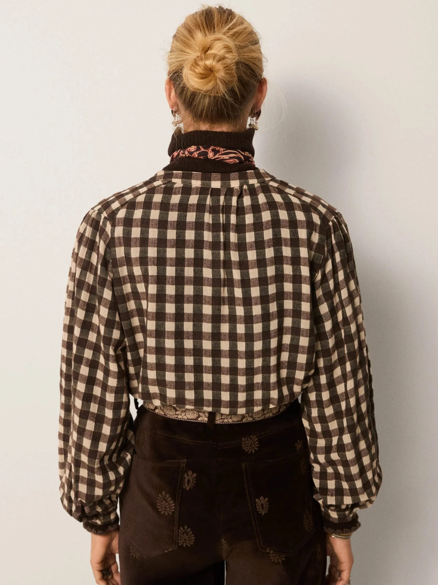 Maison-Hotel-Rebecca-Blouse-Chocolate-65-manon-bis.jpg