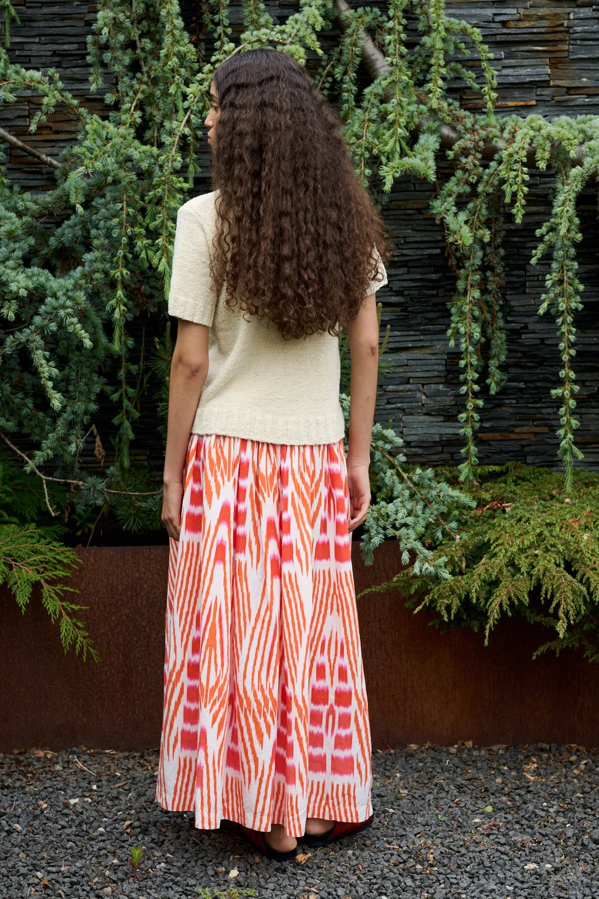 rabens-saloner-elka-towelling-tshirt-sand-7-manon-bis.jpg