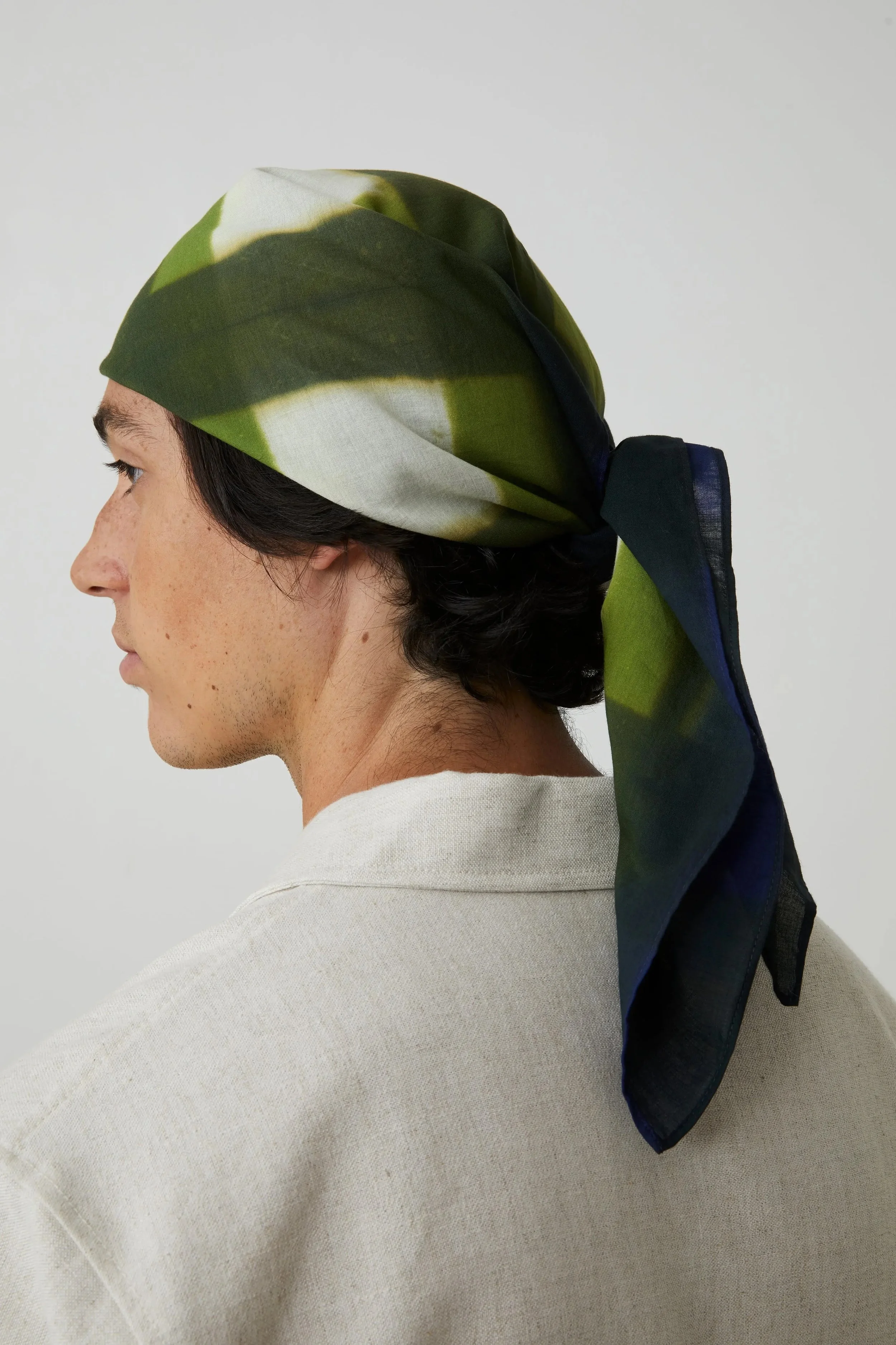 Moismont-yoko-scarf-822-amazon-1-manon-bis-jpg.jpg