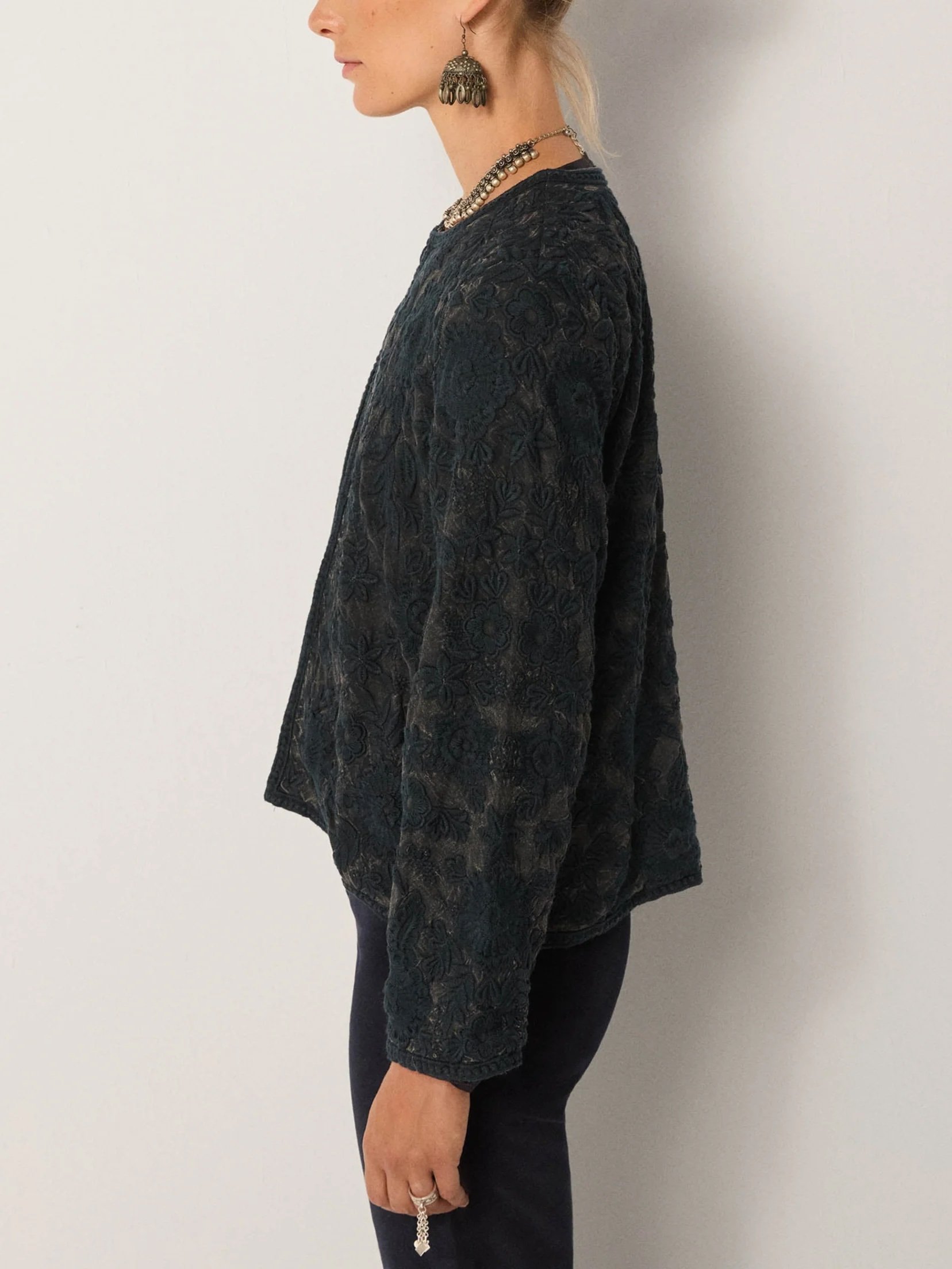 Maison-Hotel-Balani-Jacket-Dark-Navy-2-manon-Bis.jpg