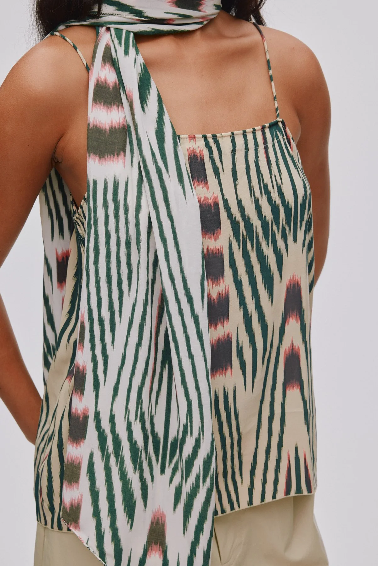 rabens-saloner-ikat-karis-camisole-5-manon-bis.jpg