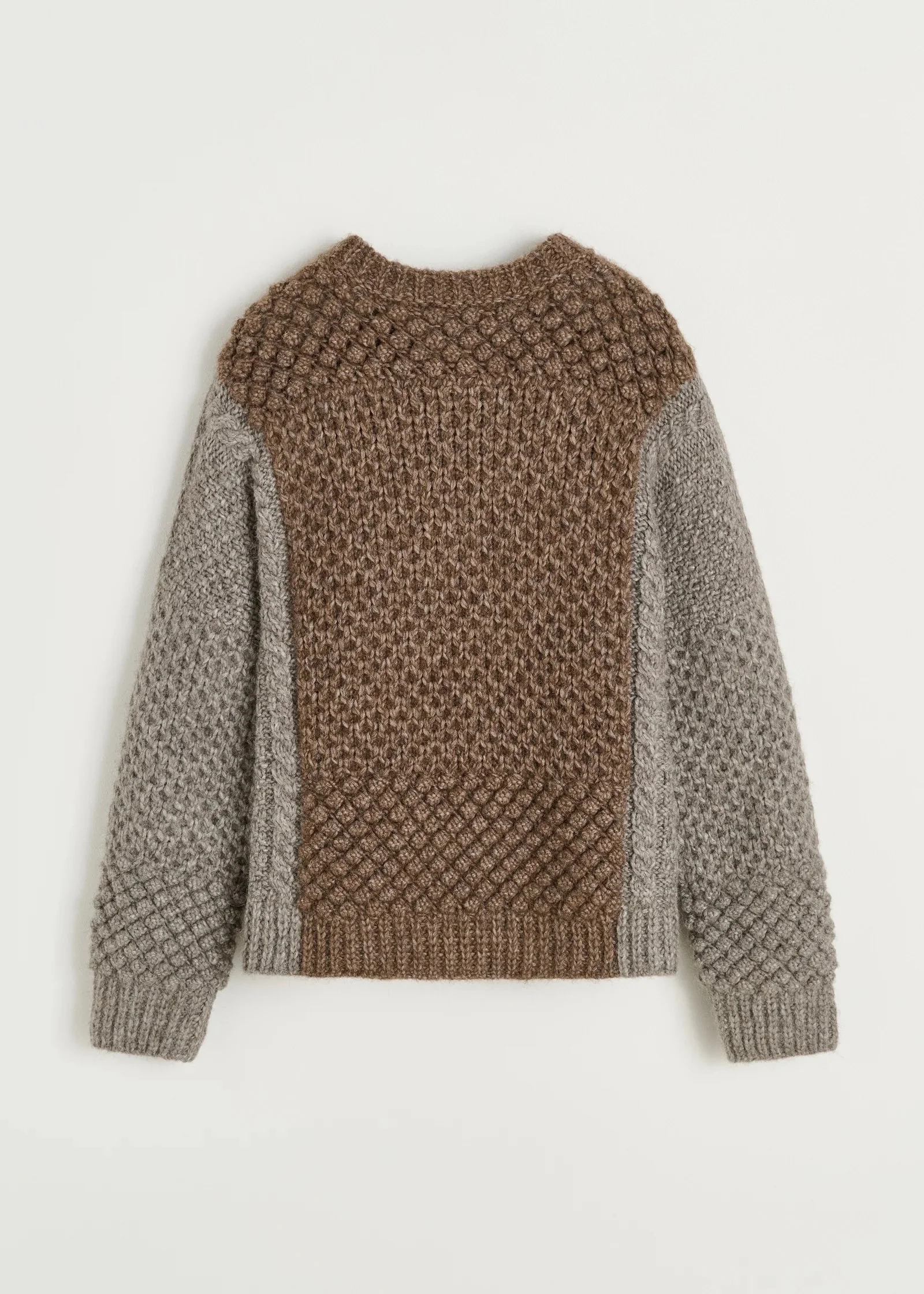 Aiayu-Justina_Mix_Pure_Grey_Sweater-manon-bis.jpg .jpg