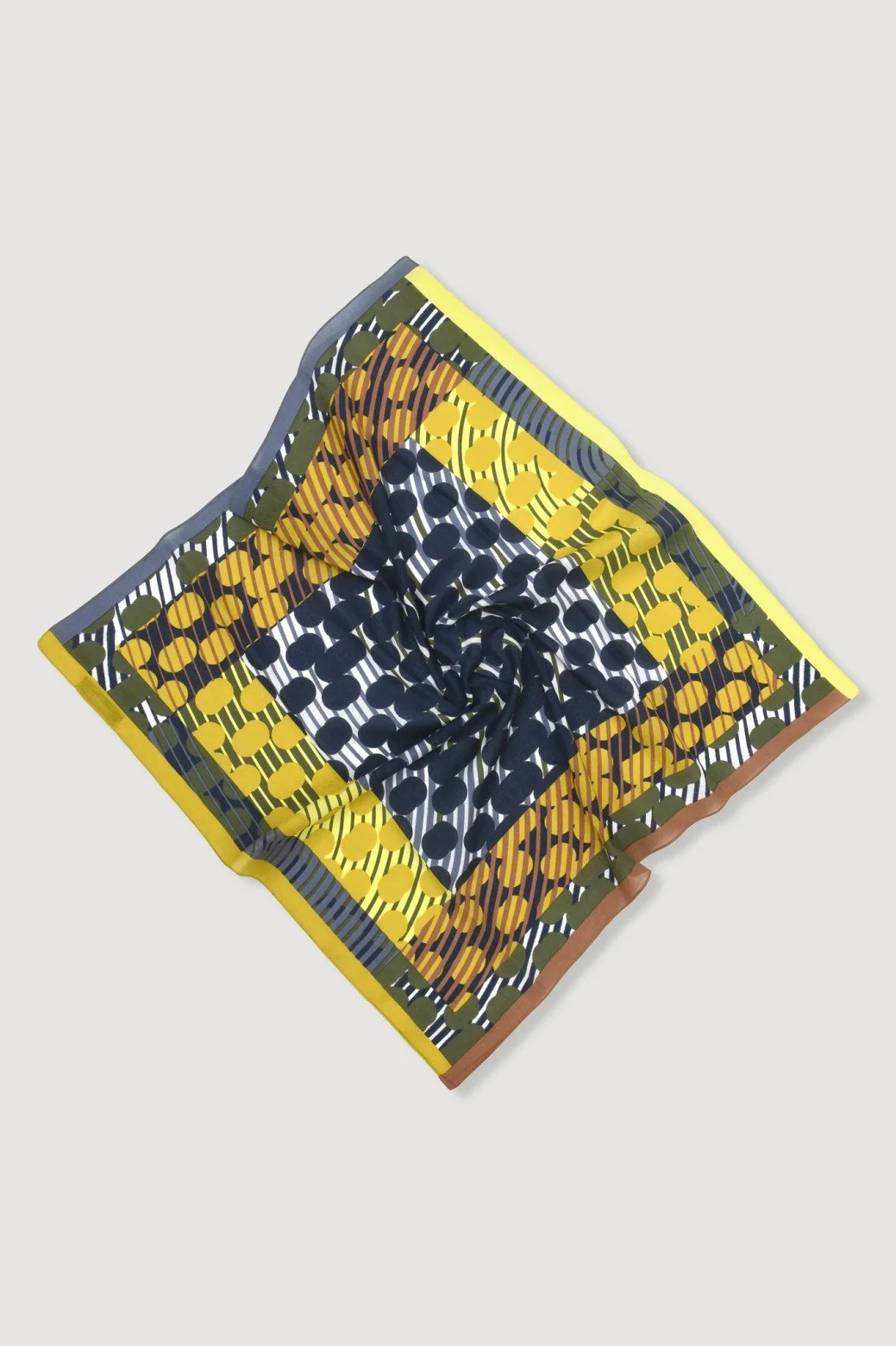 mapoesie-lime-pollen-square-scarf-1-manon-bis.jpg