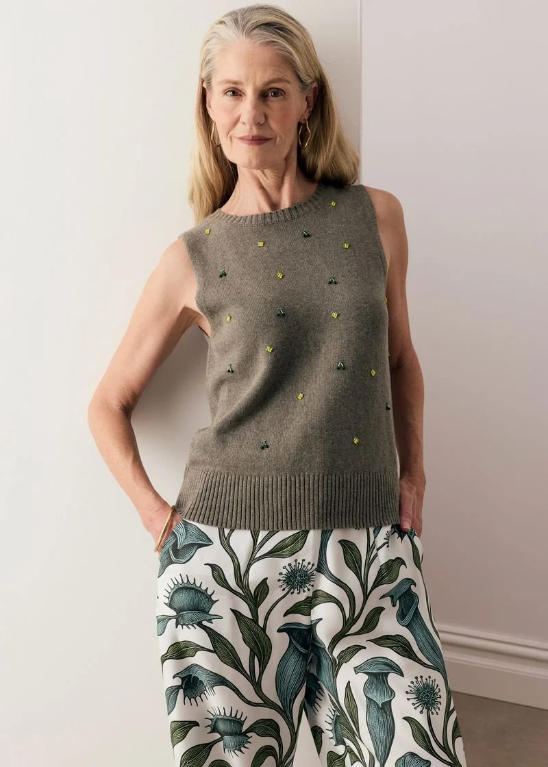Pol-Viloa-beaded-tank-moss-3-manon-bis.jpg