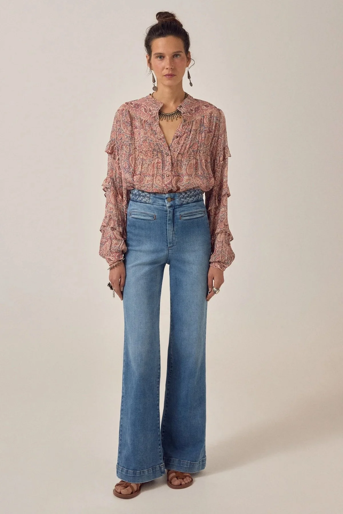 Maison-Hotel-Cosima-Blouse-Wid-Dust-Manon-bis.jpg