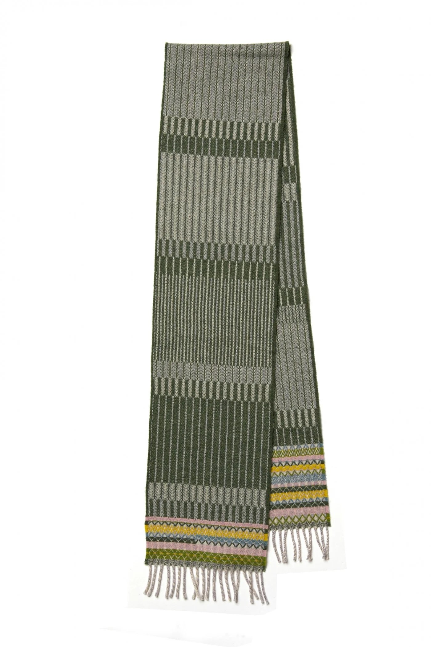 wallace-sewell-bothy-meadow-scarf-manon-bis.jpg