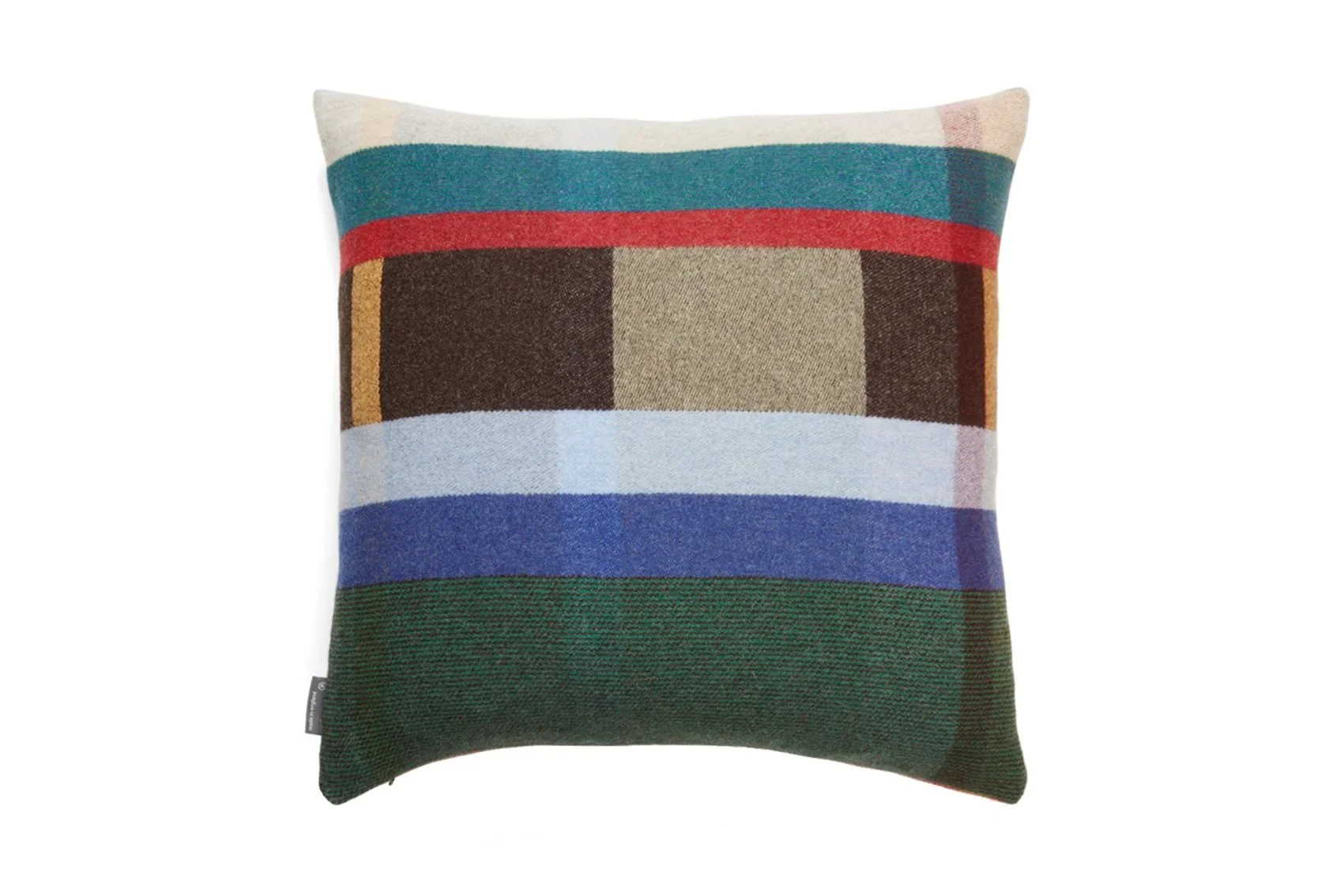 Wallace-Sewell-Cushion_Block_Antoni_3-3-manon-bis.jpg