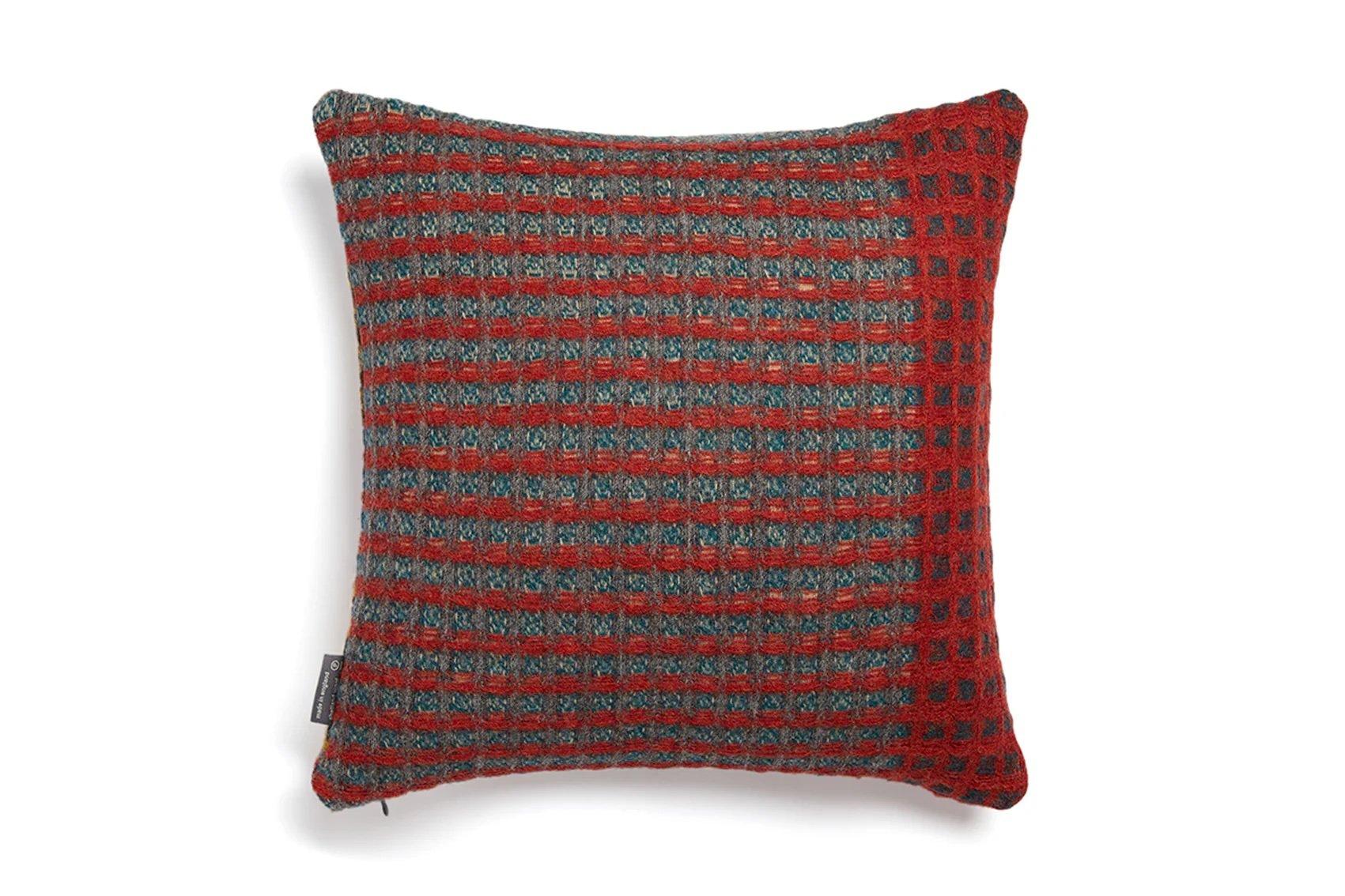 Wallace-Sewell-hampstead-waffle-cushion-4-manon-bis.jpg
