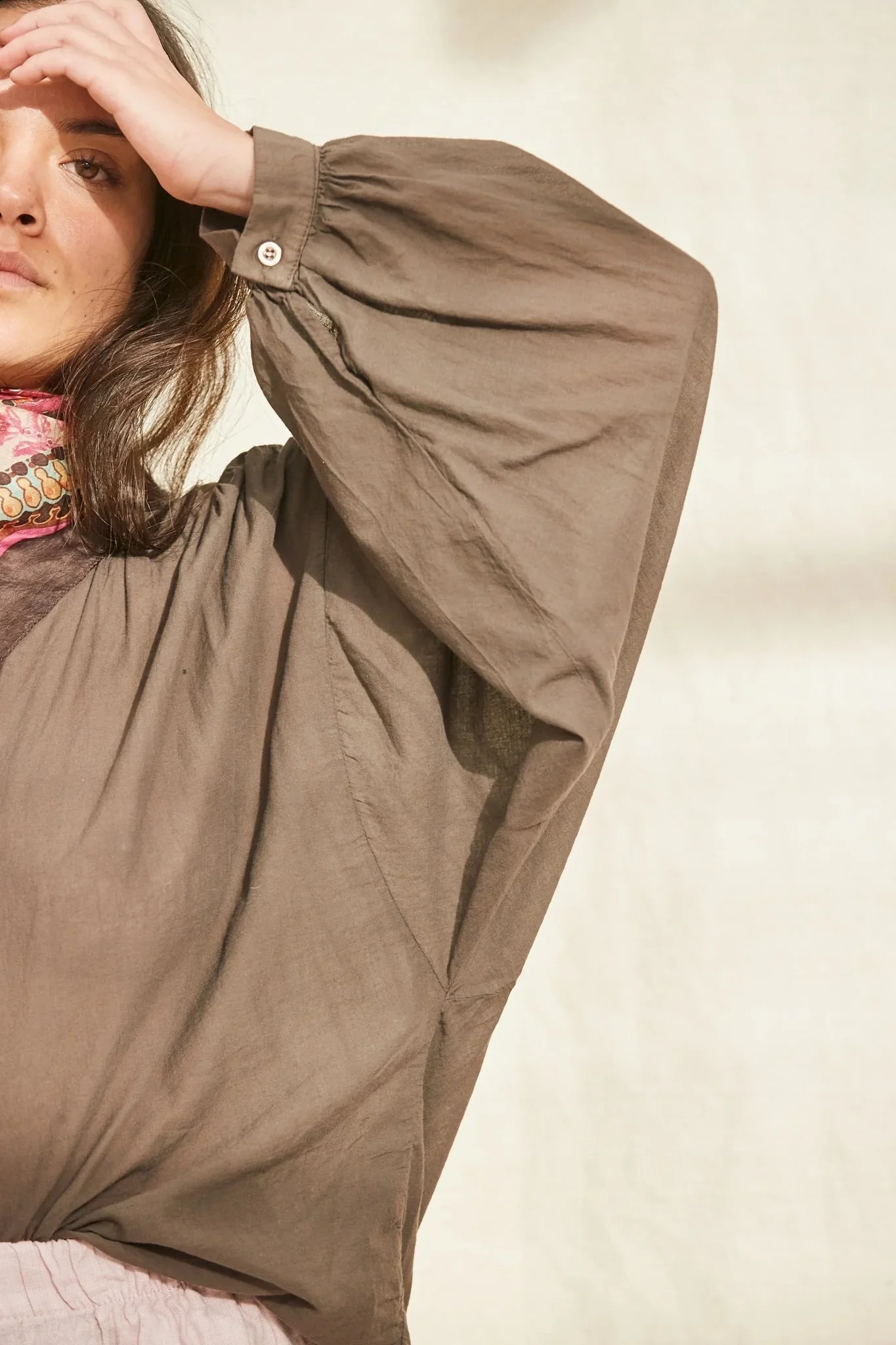 mamapapa-capri-shirt-chocolate-3-manon-bis.jpg