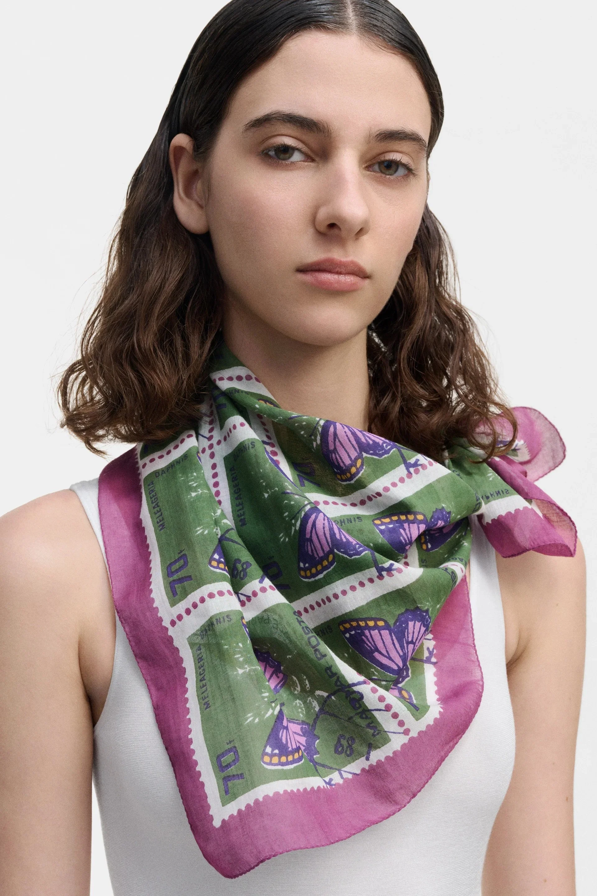 Epice-Scarf-Stamp-Butterfly-PS2664_F_Green-Manon-BIs.jpg .jpg