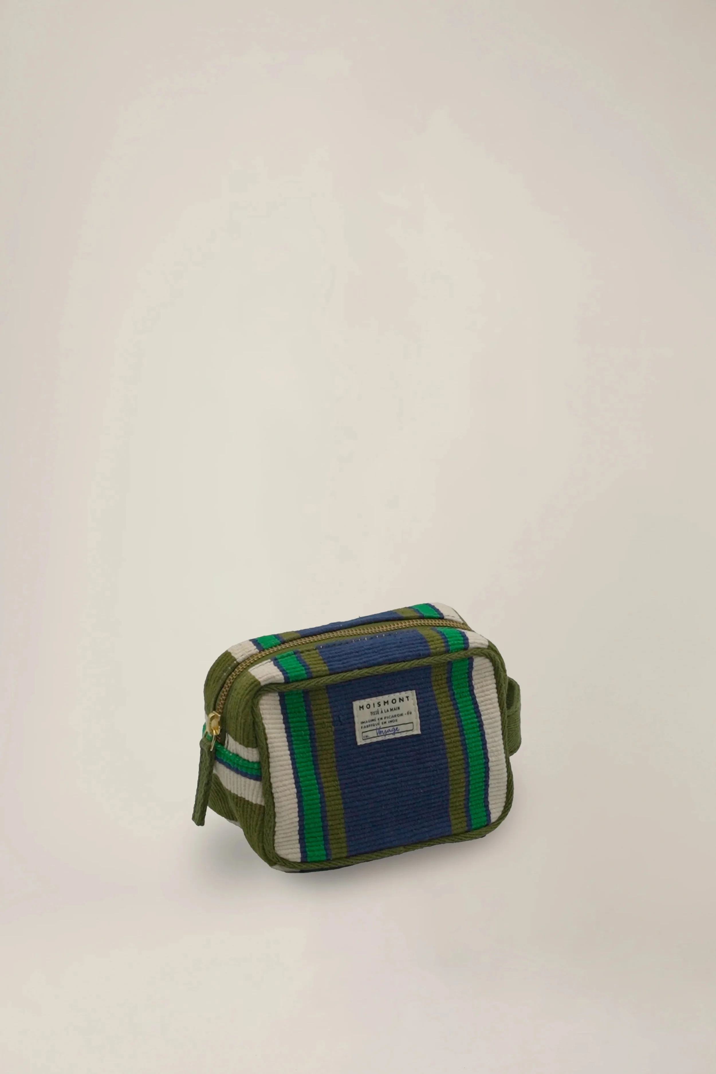 moismont-small-pouch-bari-amazon-42-245-manon-bis.jpg