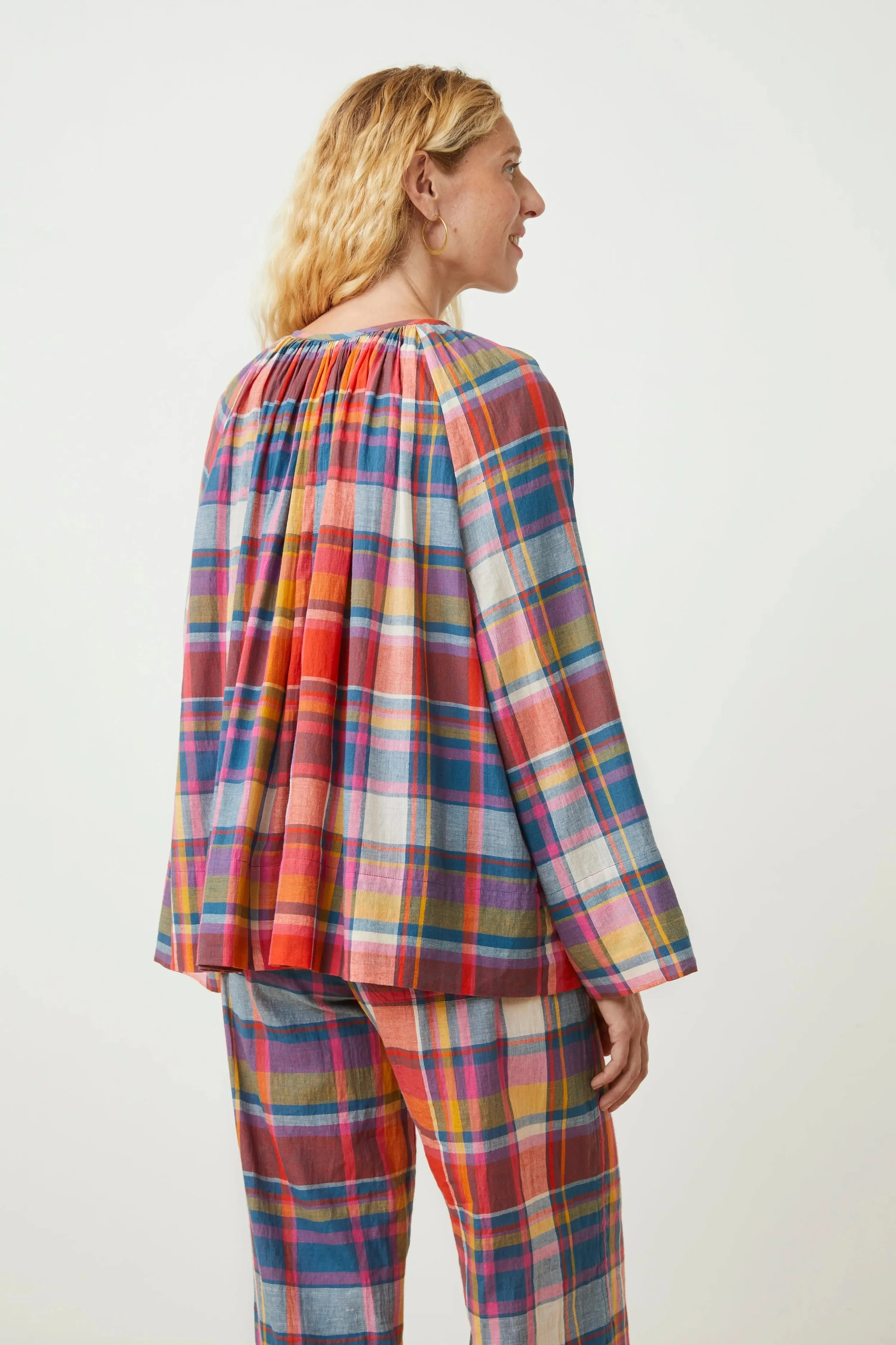 Moismont-Vic-Blouse-777-sagan-spritz-3-manon-bis.jpg