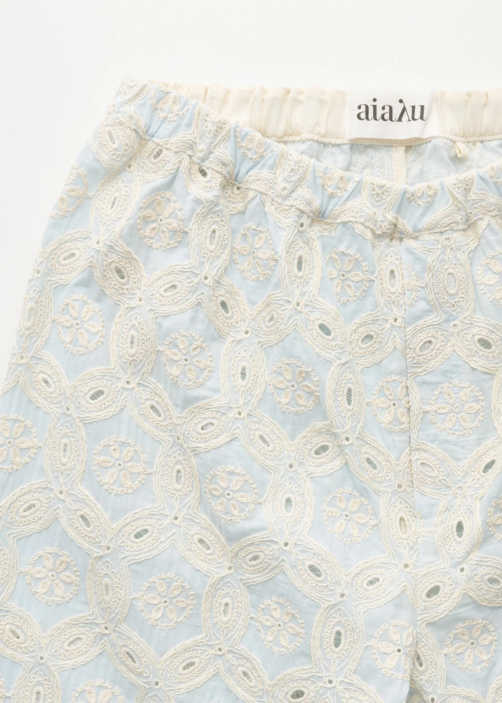 Aiayu-Ava-Pant-Embroidery_Blue-Eyes_1-manon-bis.jpg