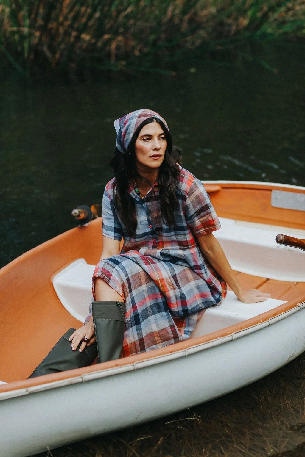 montaigne-vianne-multi-check-linen-dress-3-manon-bis.jpg
