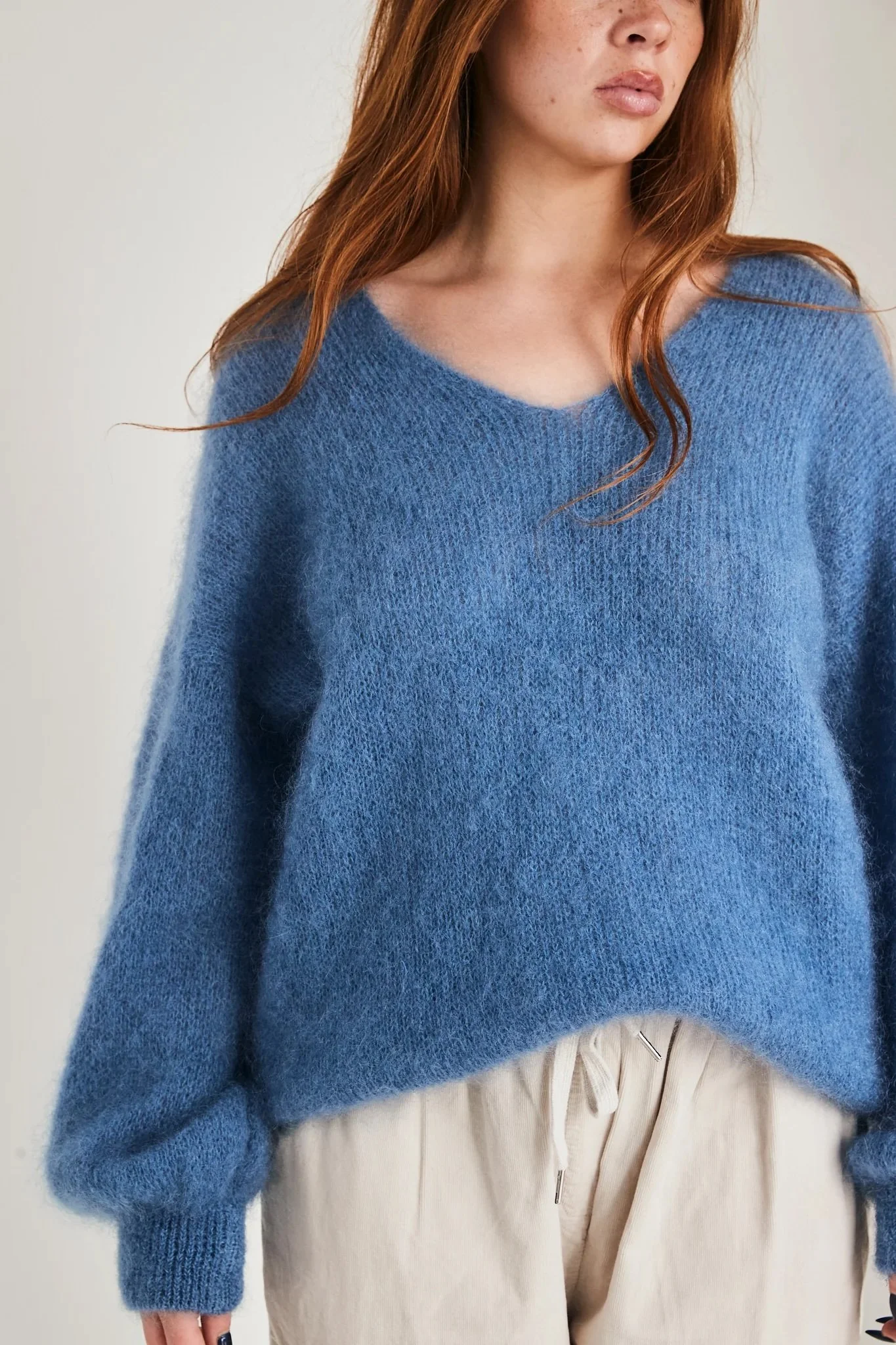 mamapapa-kinder-mohair-knit-cornflower-blue-2-manon-bis.jpg