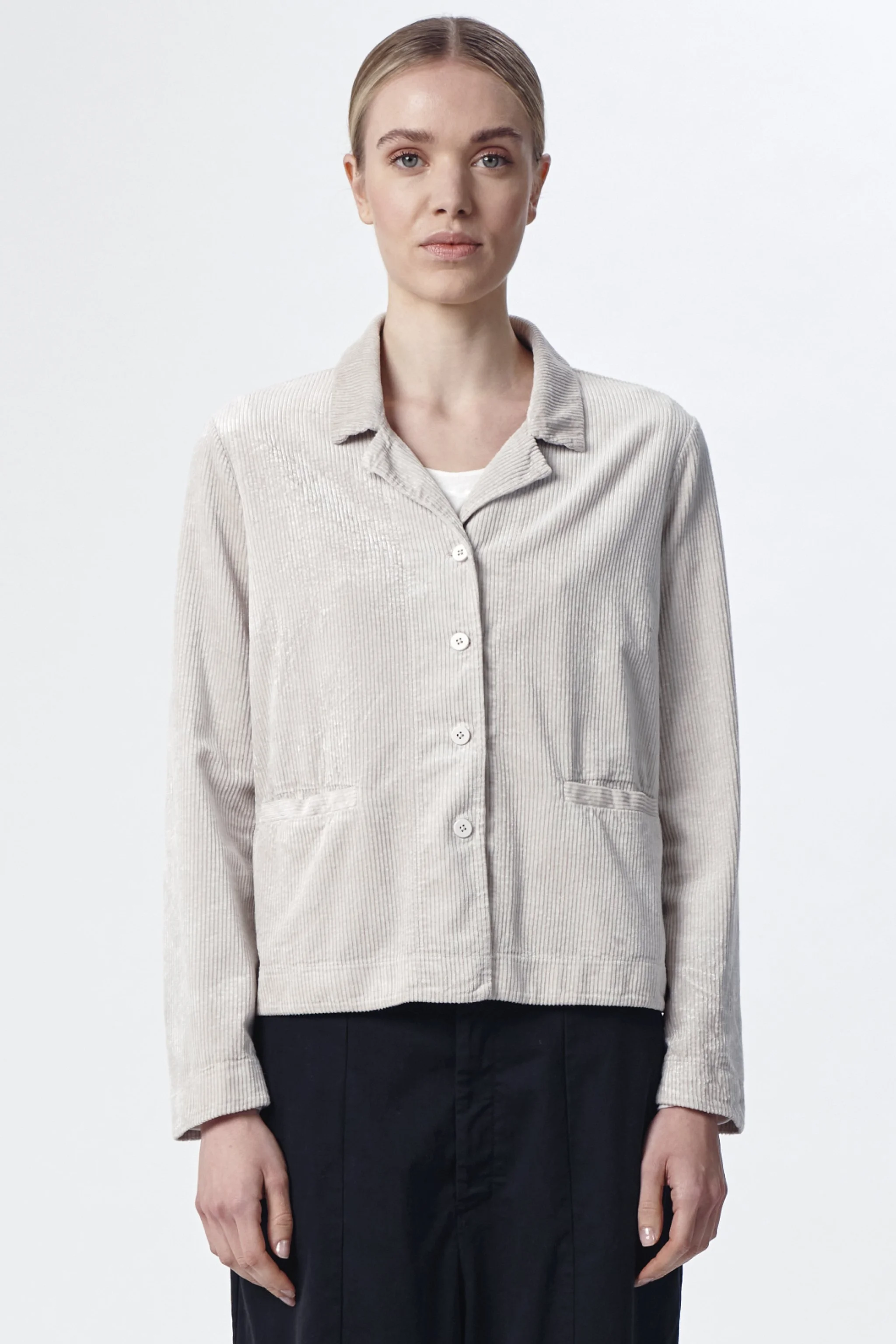Transit-Fine-Cord-Jacket-Sand1-manon-bis.jpg
