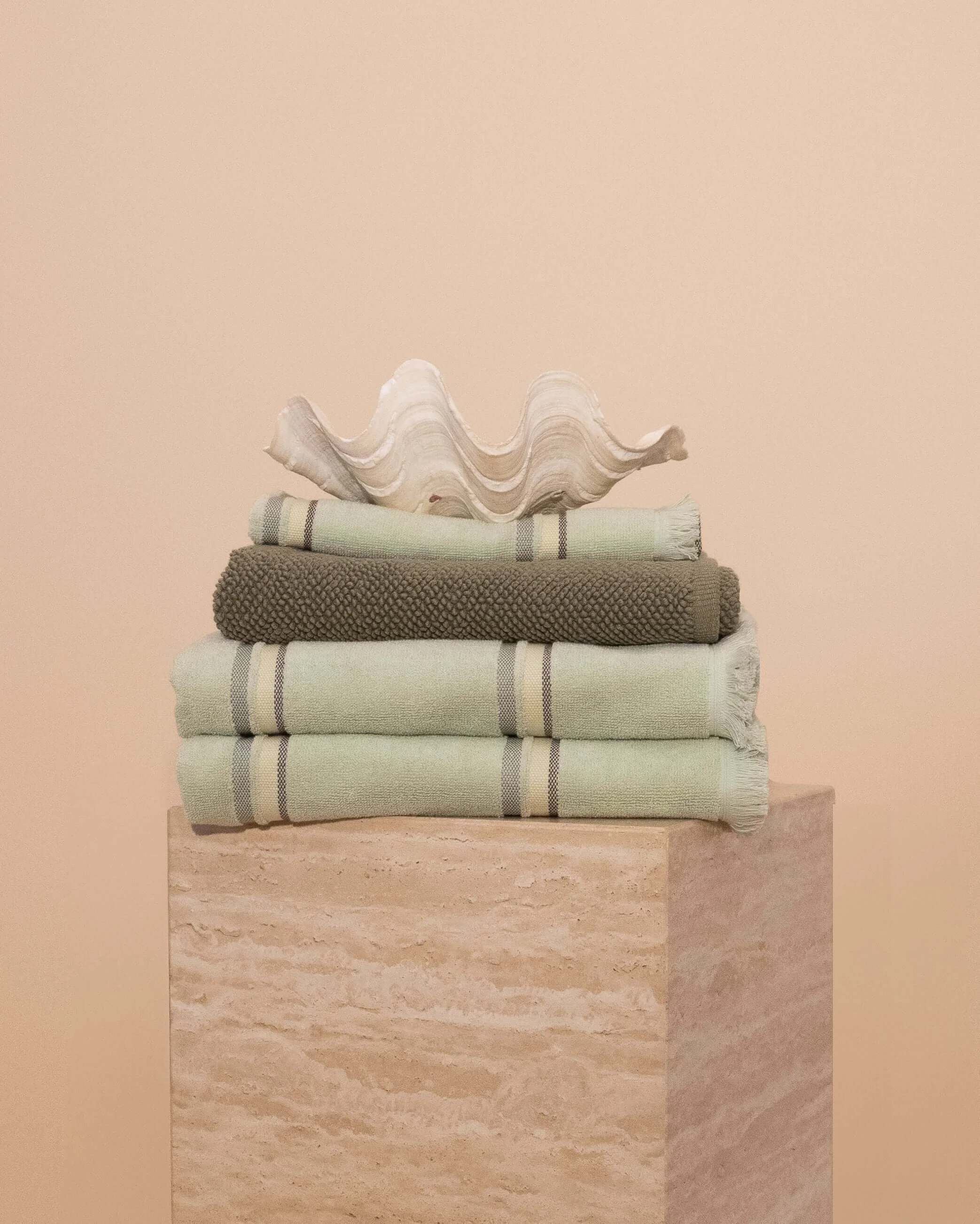 Kobn_Matcha_Towel_SS26-5-manon-bis.jpg .jpg